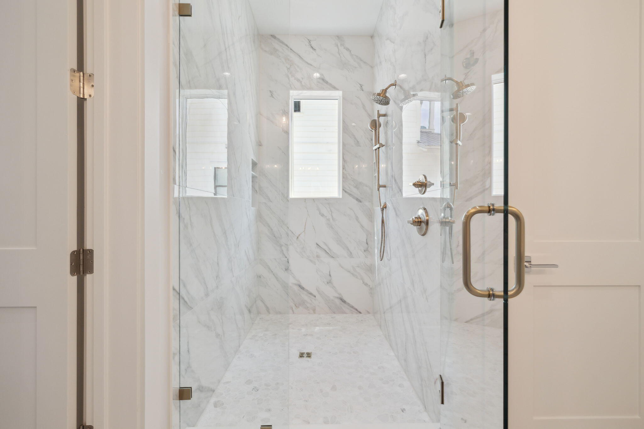 EASTERN LAKE S/D - Residential