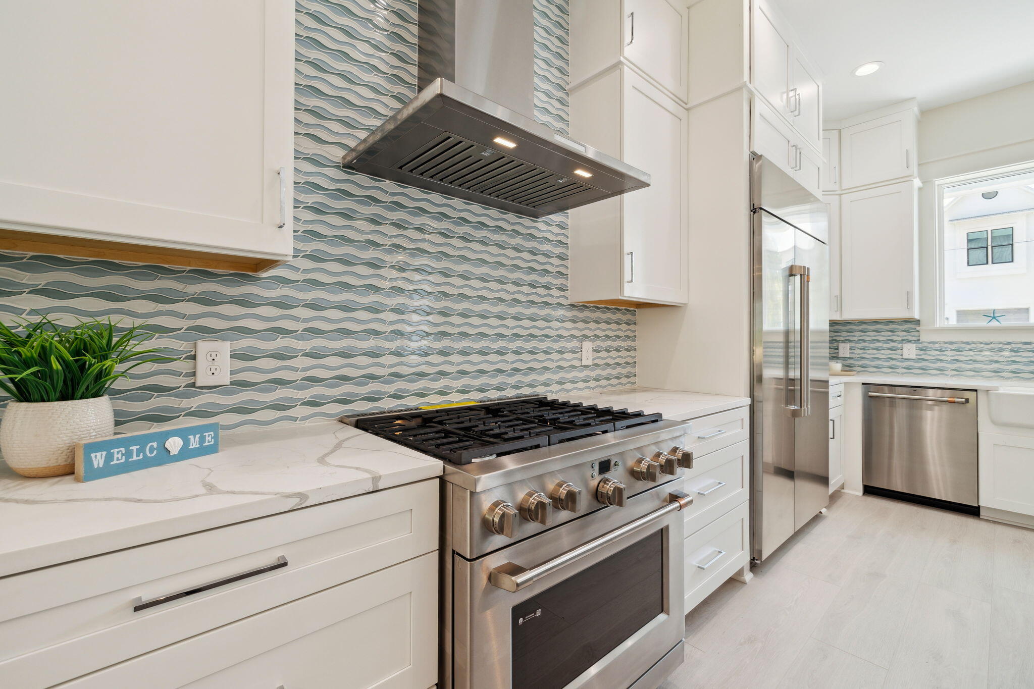 EASTERN LAKE S/D - Residential