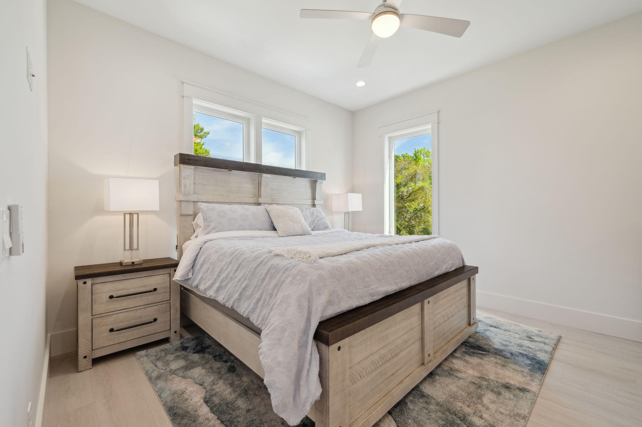 EASTERN LAKE S/D - Residential