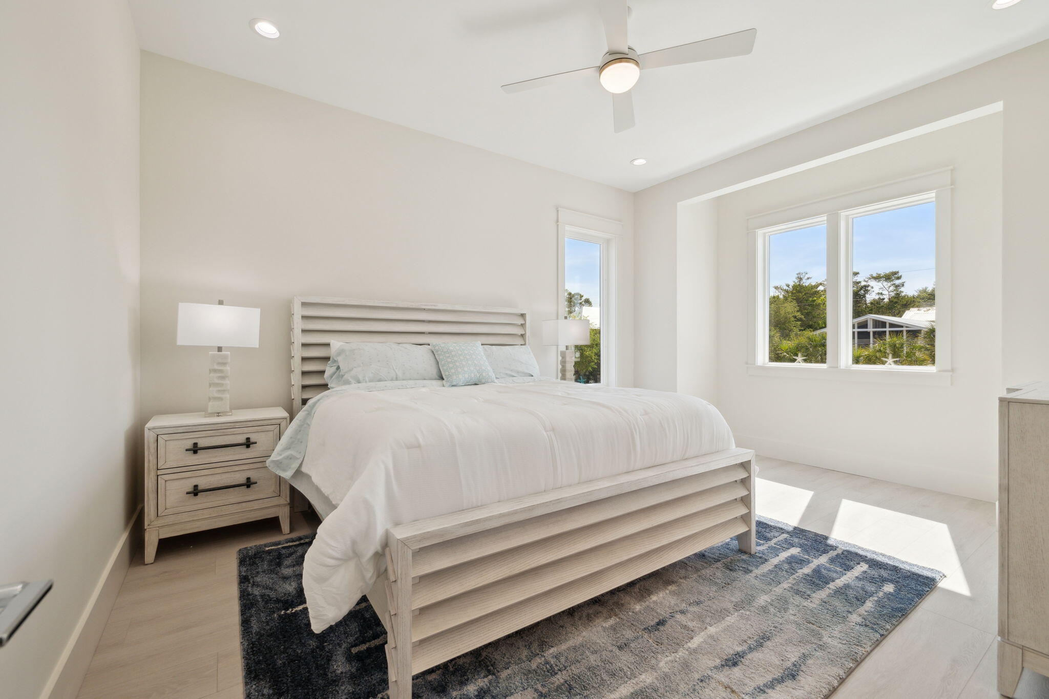 EASTERN LAKE S/D - Residential