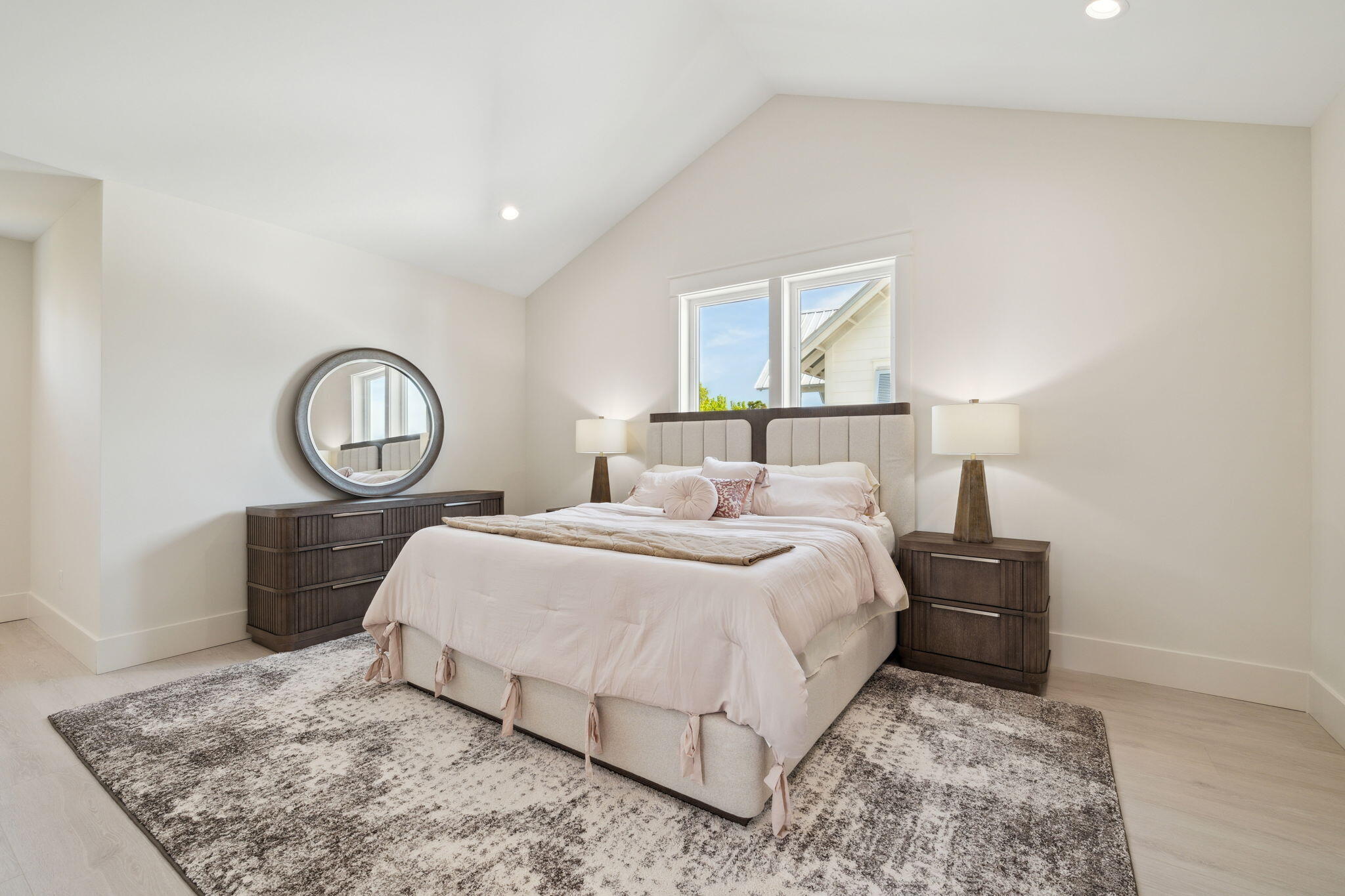 EASTERN LAKE S/D - Residential