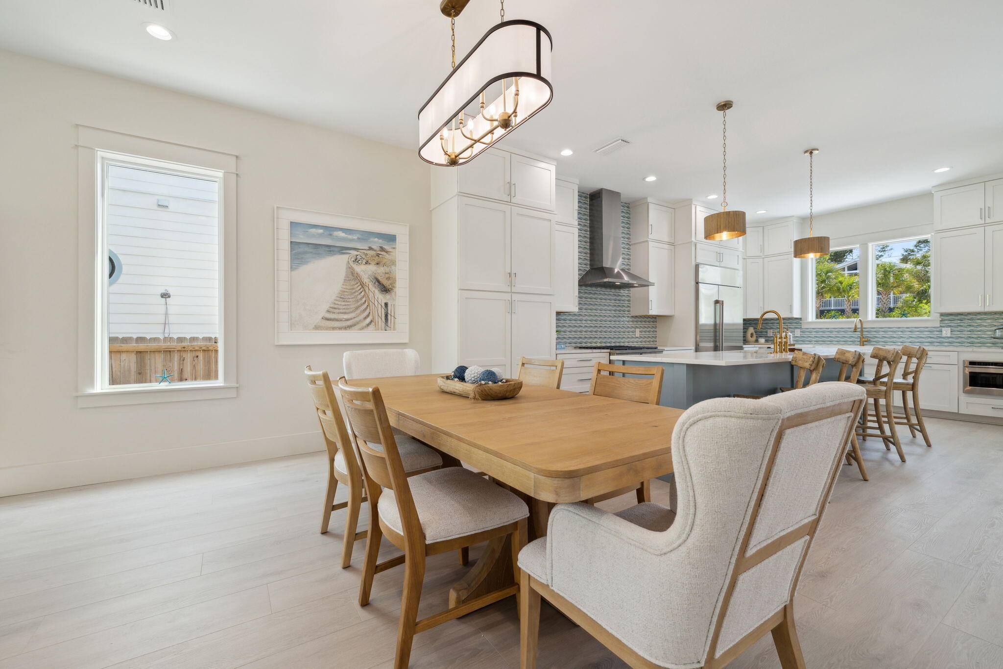 EASTERN LAKE S/D - Residential