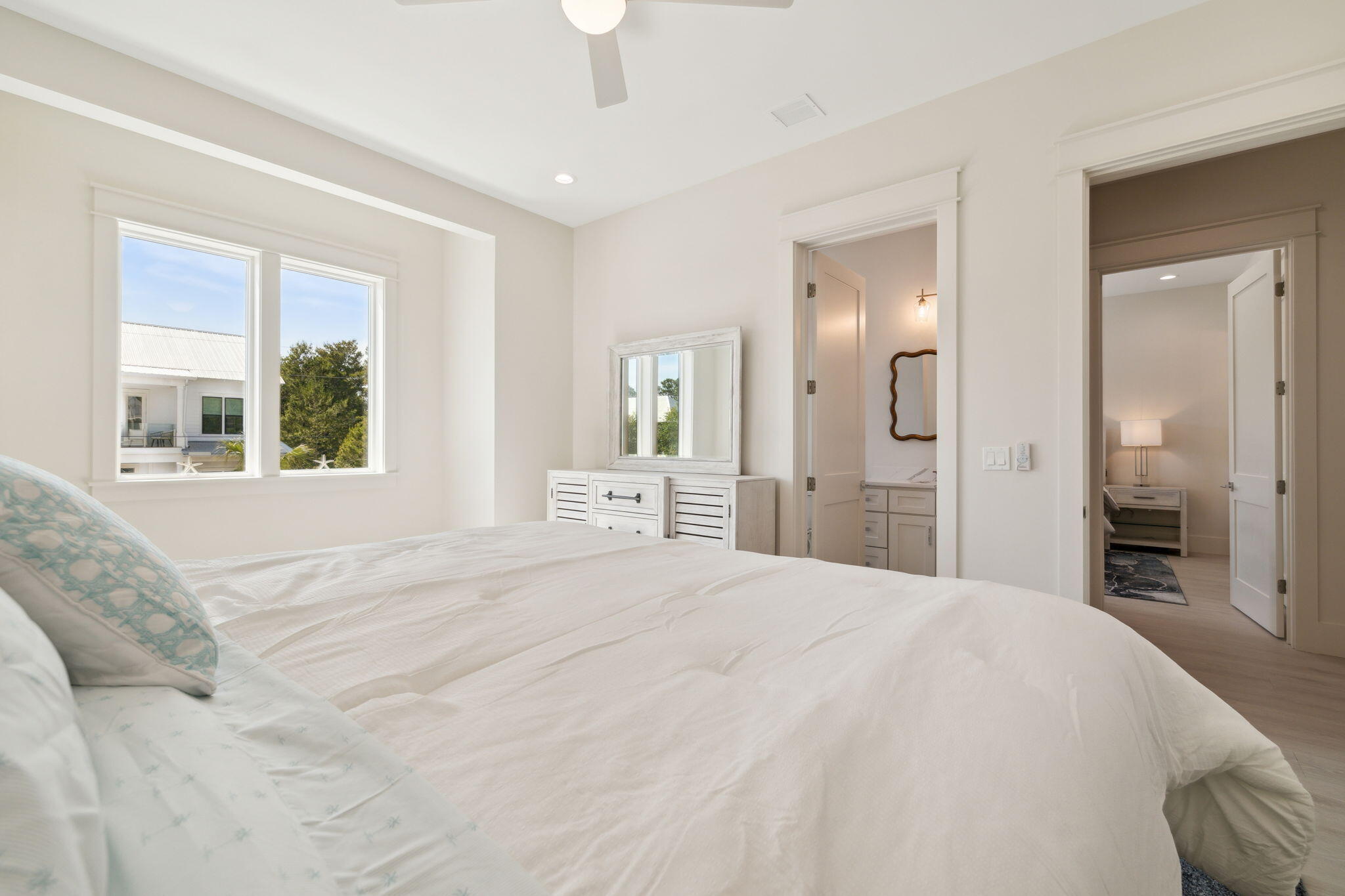 EASTERN LAKE S/D - Residential