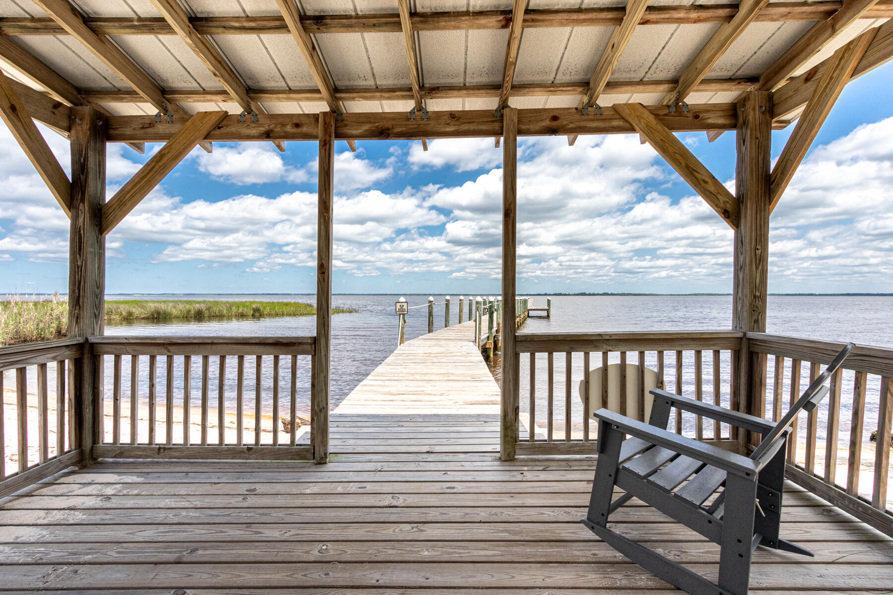 BAY MAGNOLIA - Residential