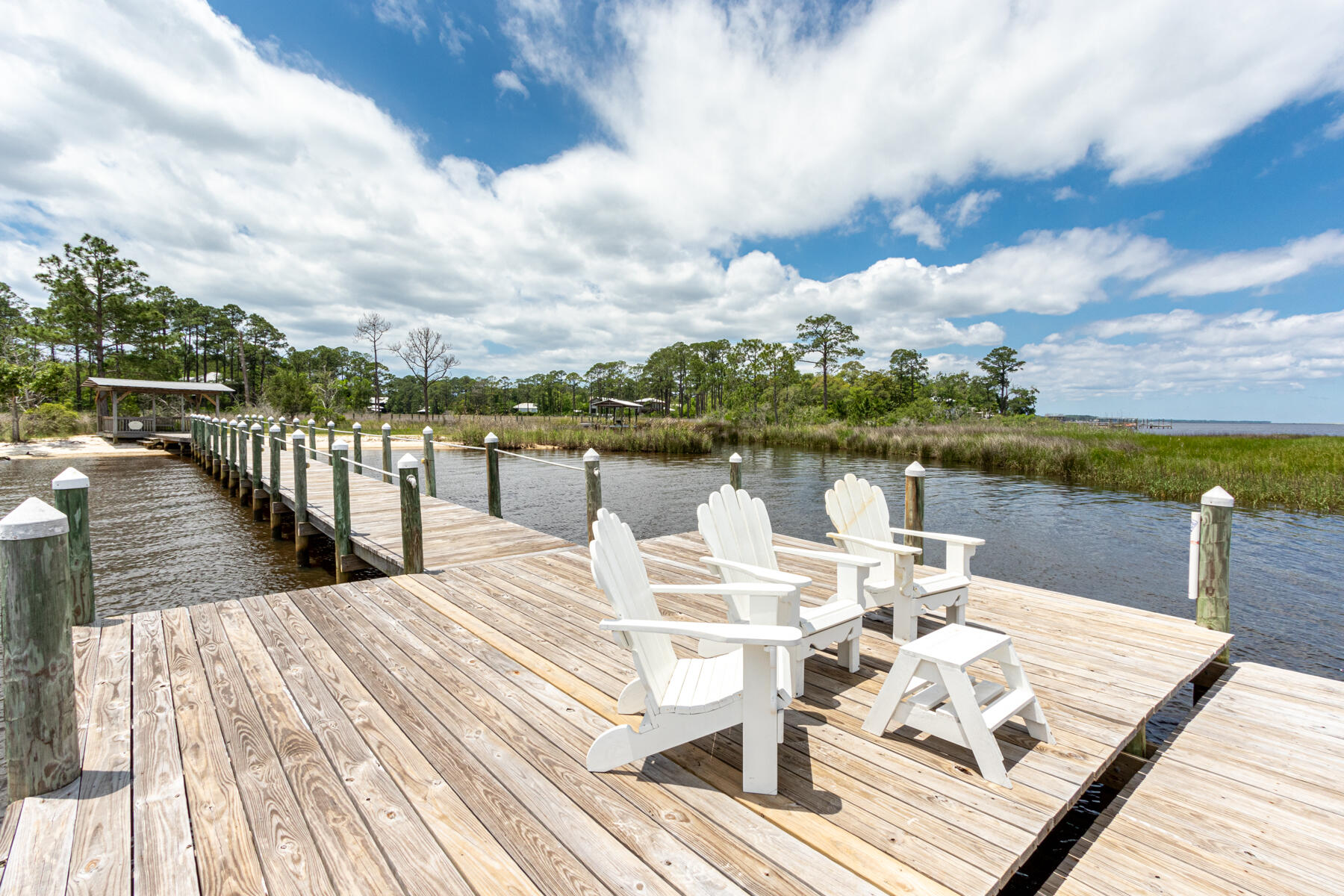 BAY MAGNOLIA - Residential