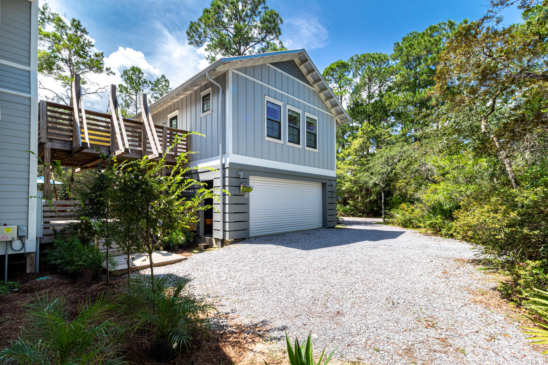 BAY MAGNOLIA - Residential