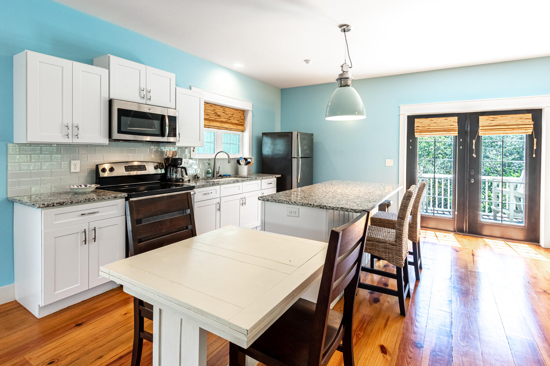 BAY MAGNOLIA - Residential