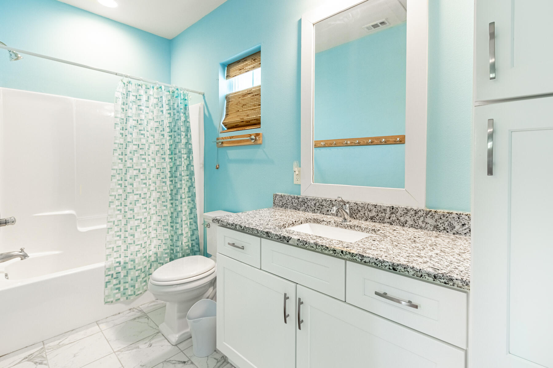 BAY MAGNOLIA - Residential