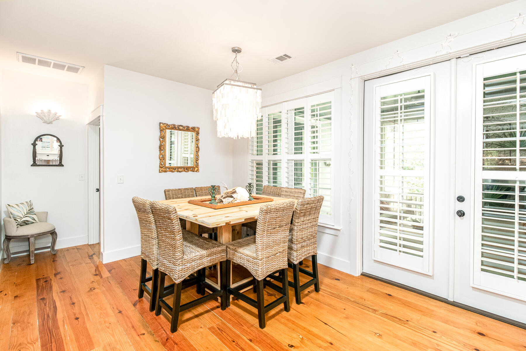 BAY MAGNOLIA - Residential