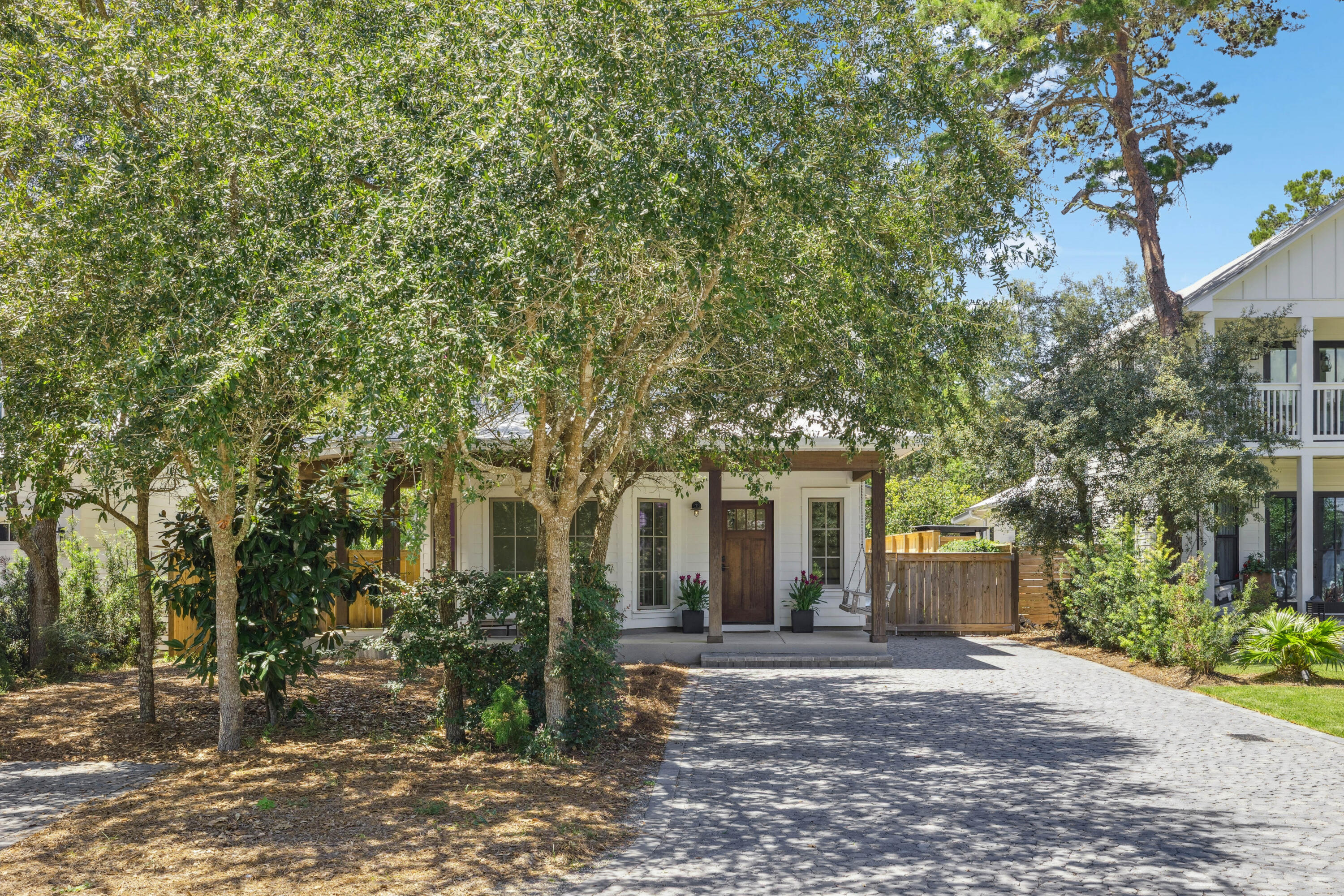 WHITES GULFVIEW ESTATES 2ND ADDN - Residential