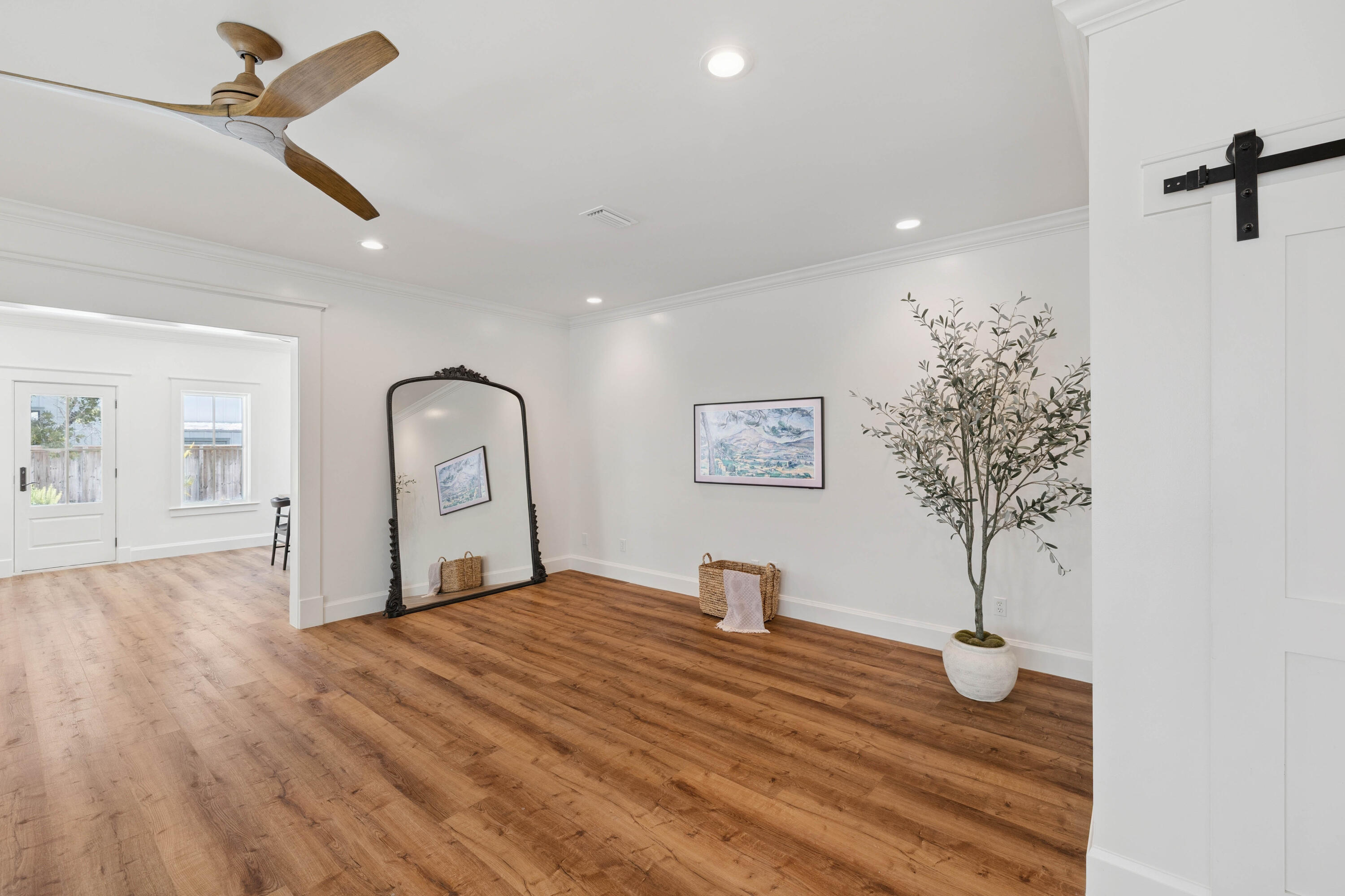 WHITES GULFVIEW ESTATES 2ND ADDN - Residential
