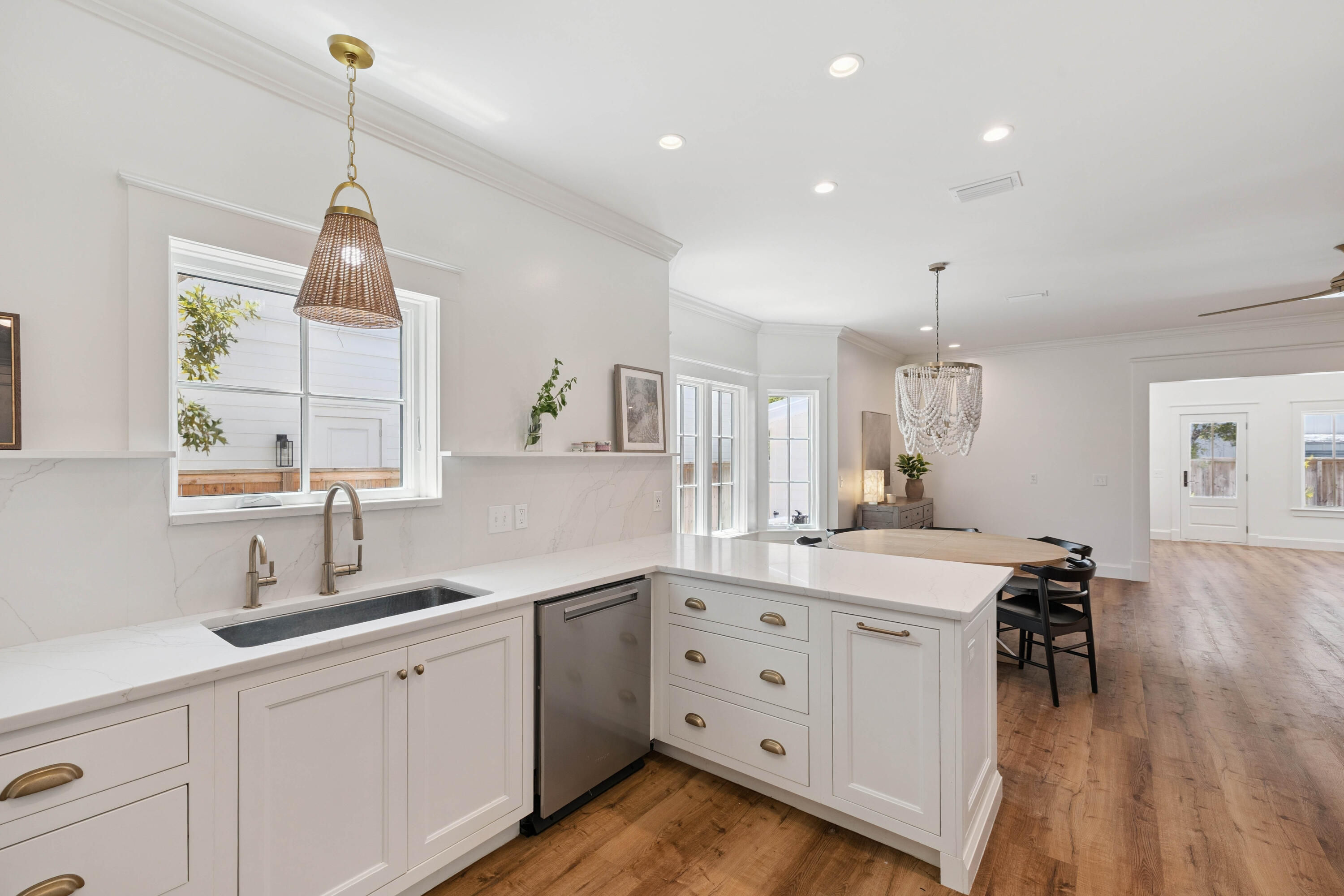 WHITES GULFVIEW ESTATES 2ND ADDN - Residential