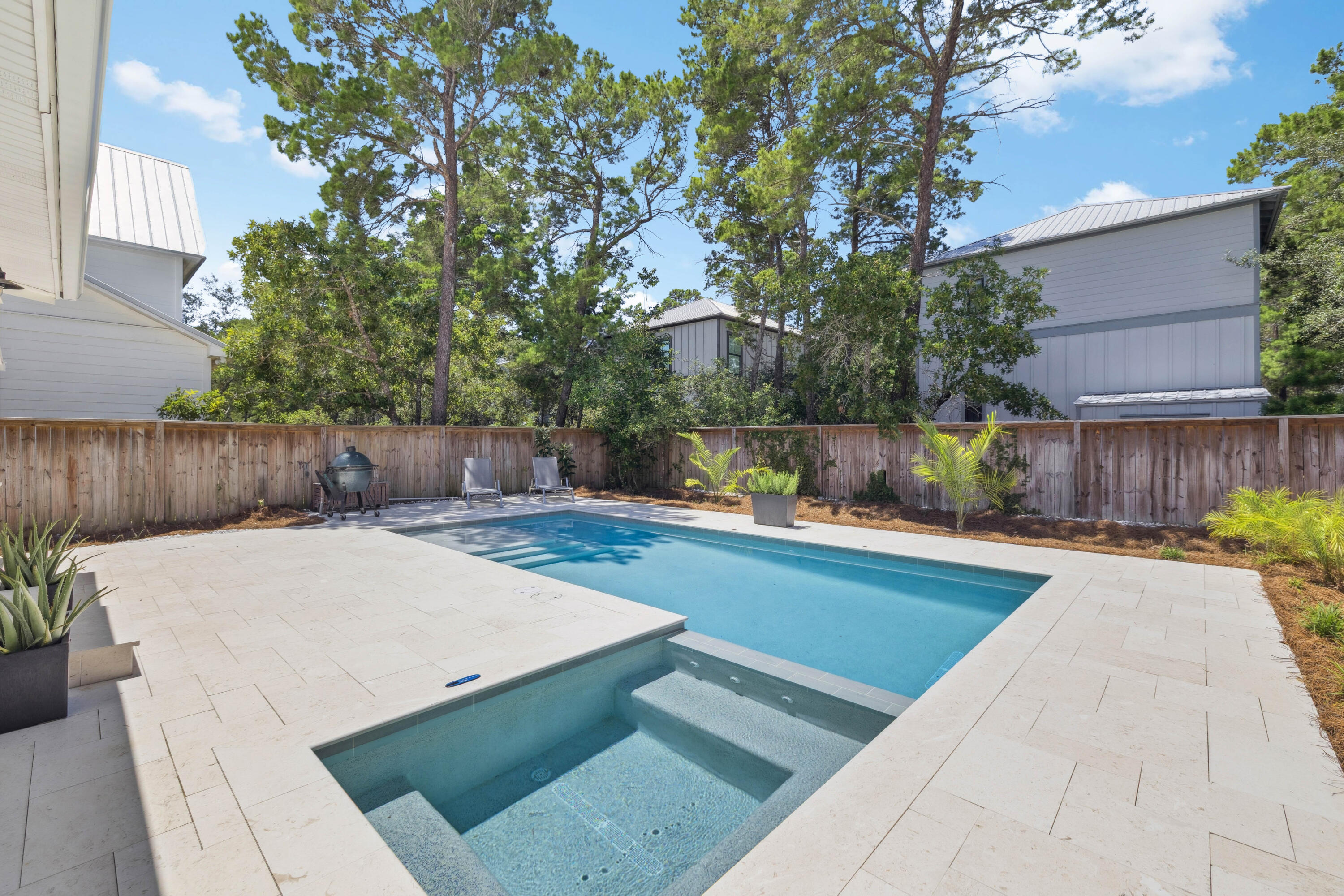 WHITES GULFVIEW ESTATES 2ND ADDN - Residential