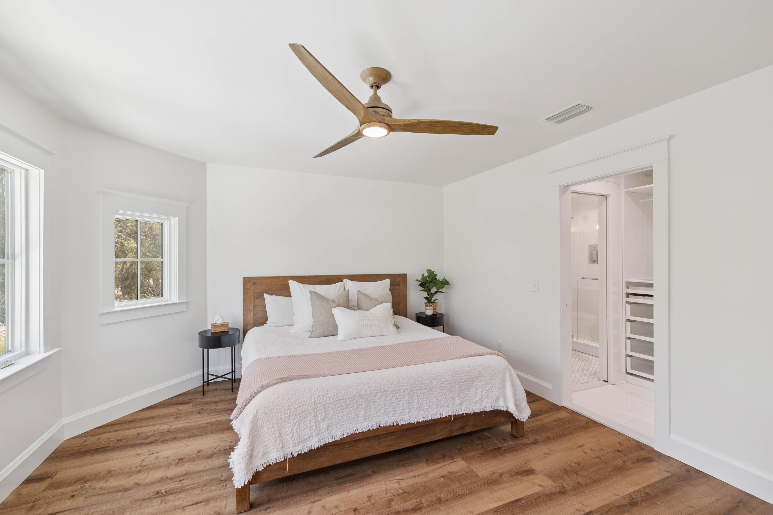 WHITES GULFVIEW ESTATES 2ND ADDN - Residential