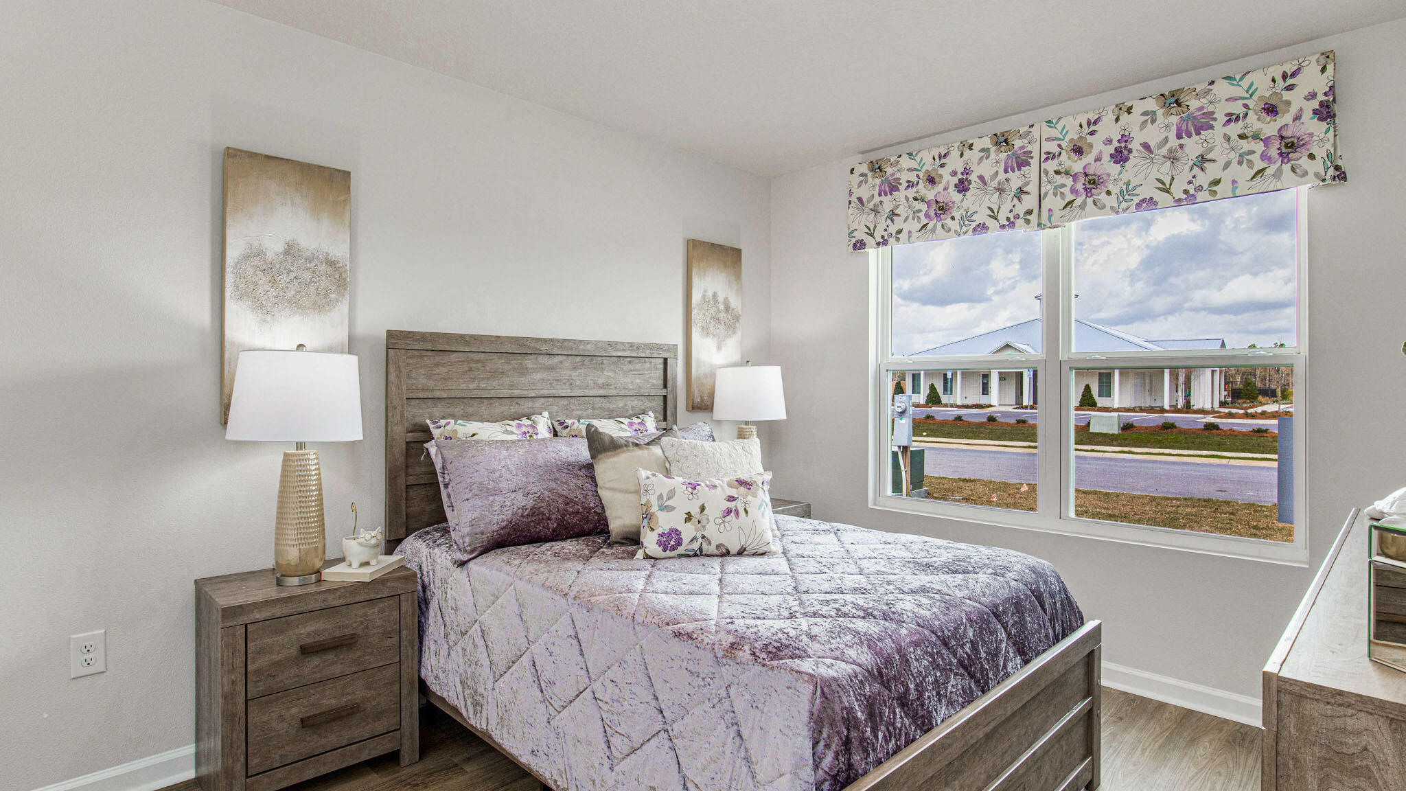 RIVERS COVE - Residential