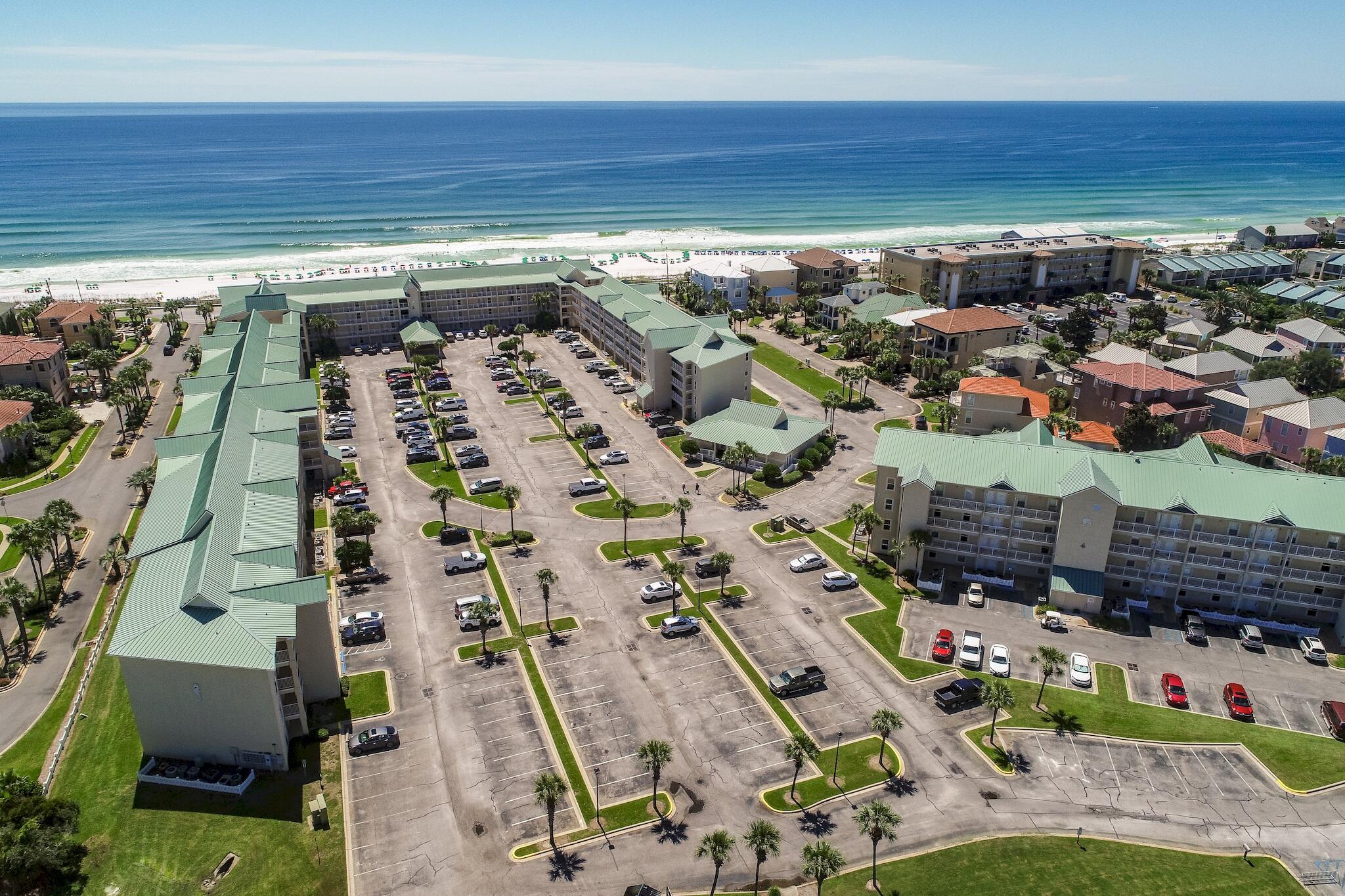 MARAVILLA CONDO 3 - Residential