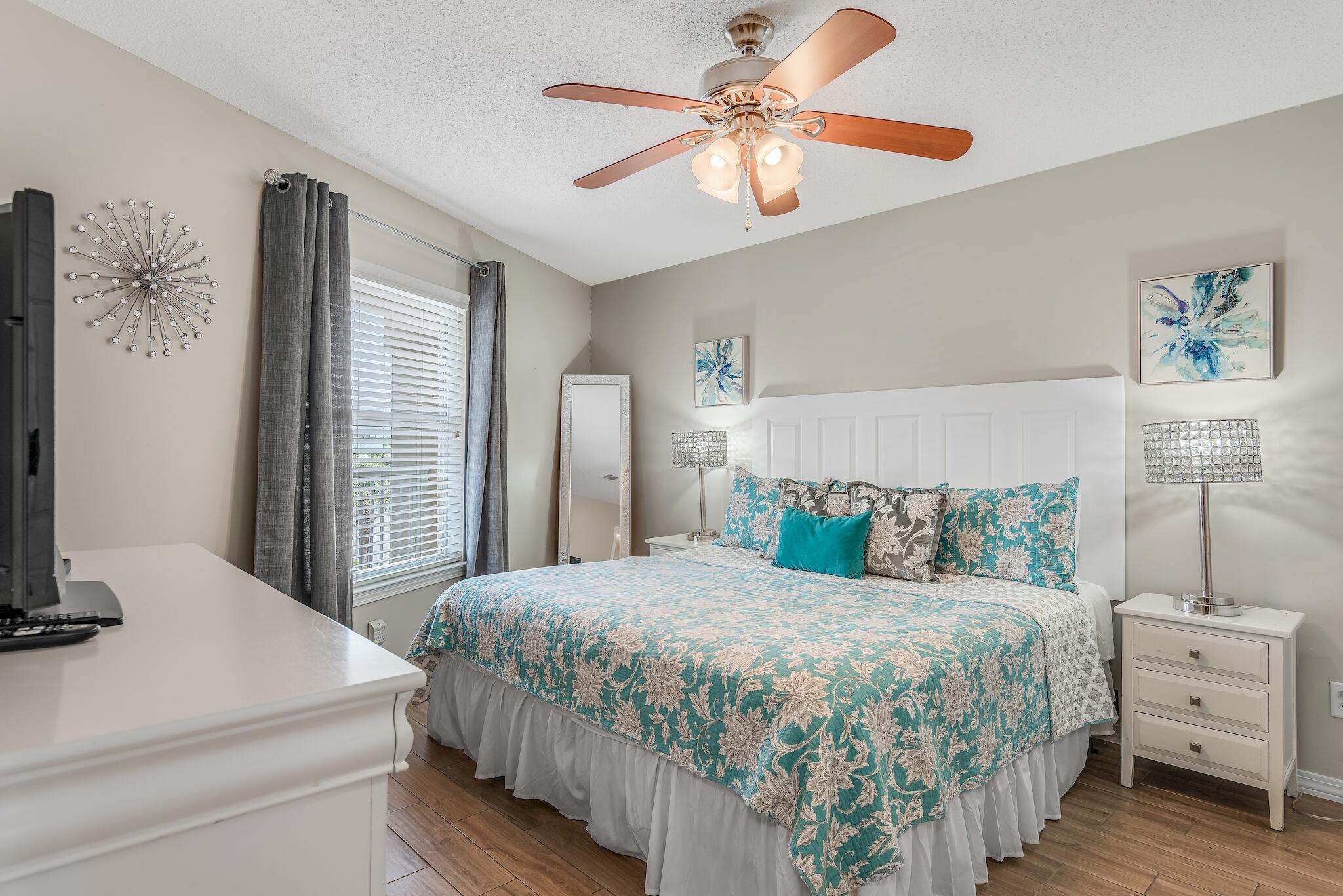 MARAVILLA CONDO 3 - Residential