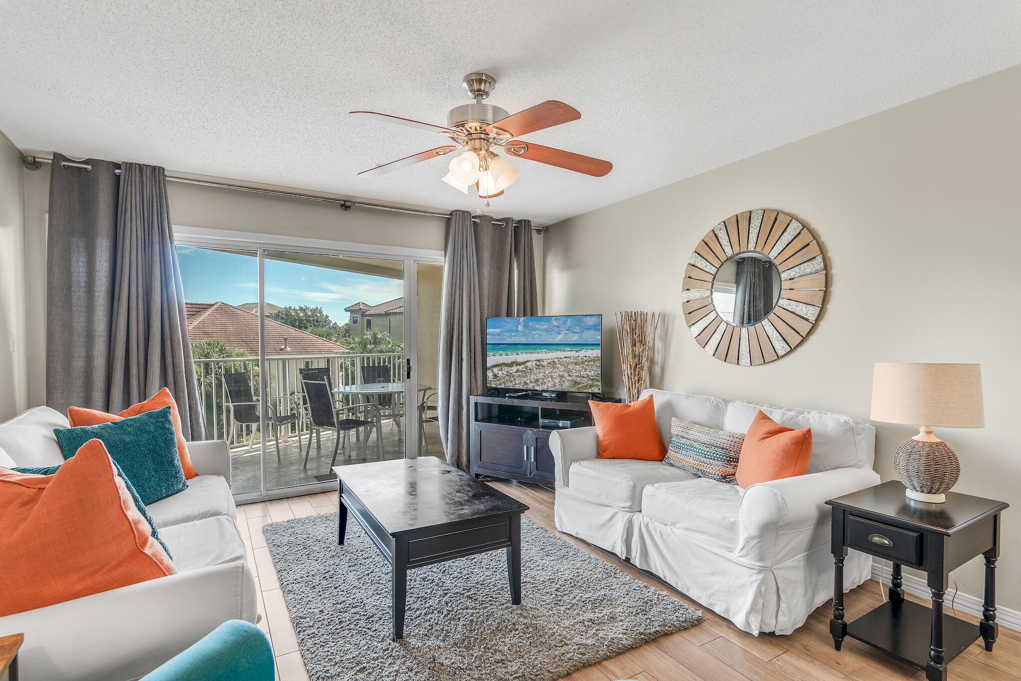 MARAVILLA CONDO 3 - Residential