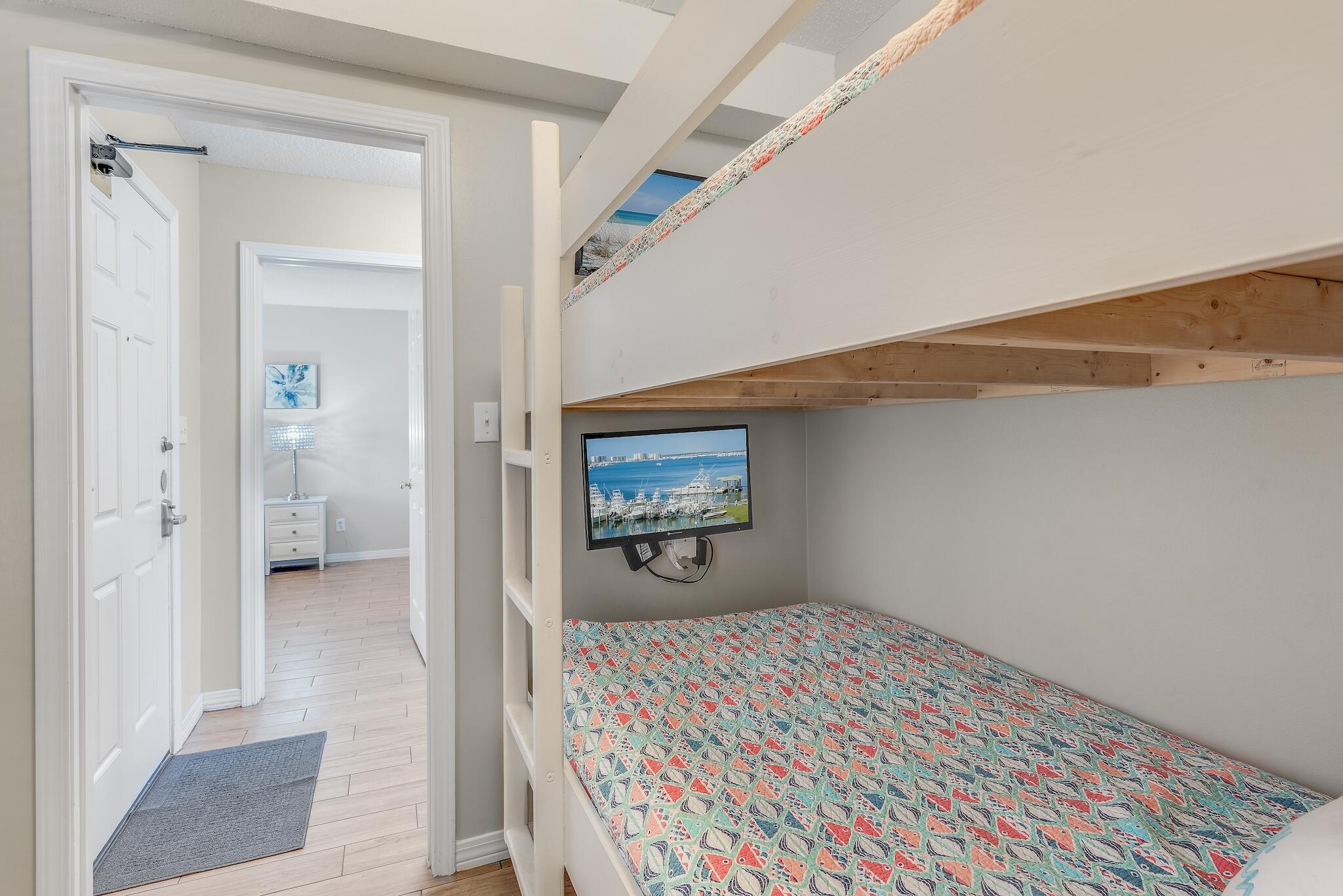 MARAVILLA CONDO 3 - Residential