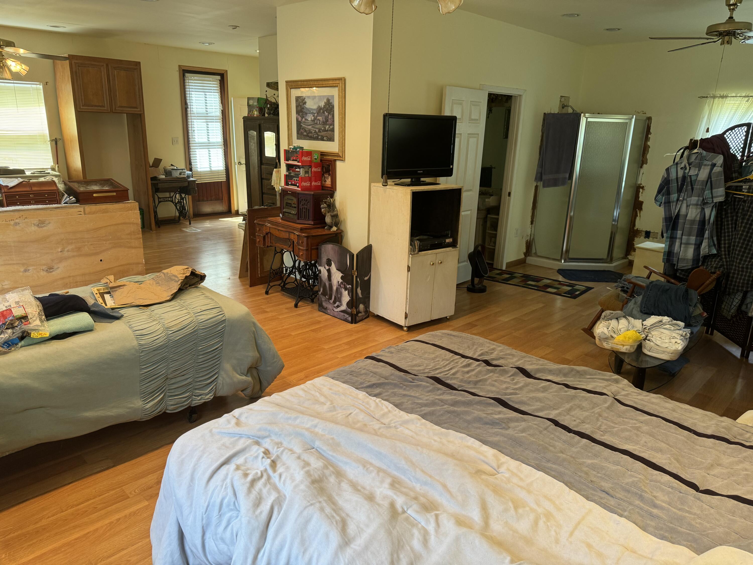 BAY GROVE - Residential