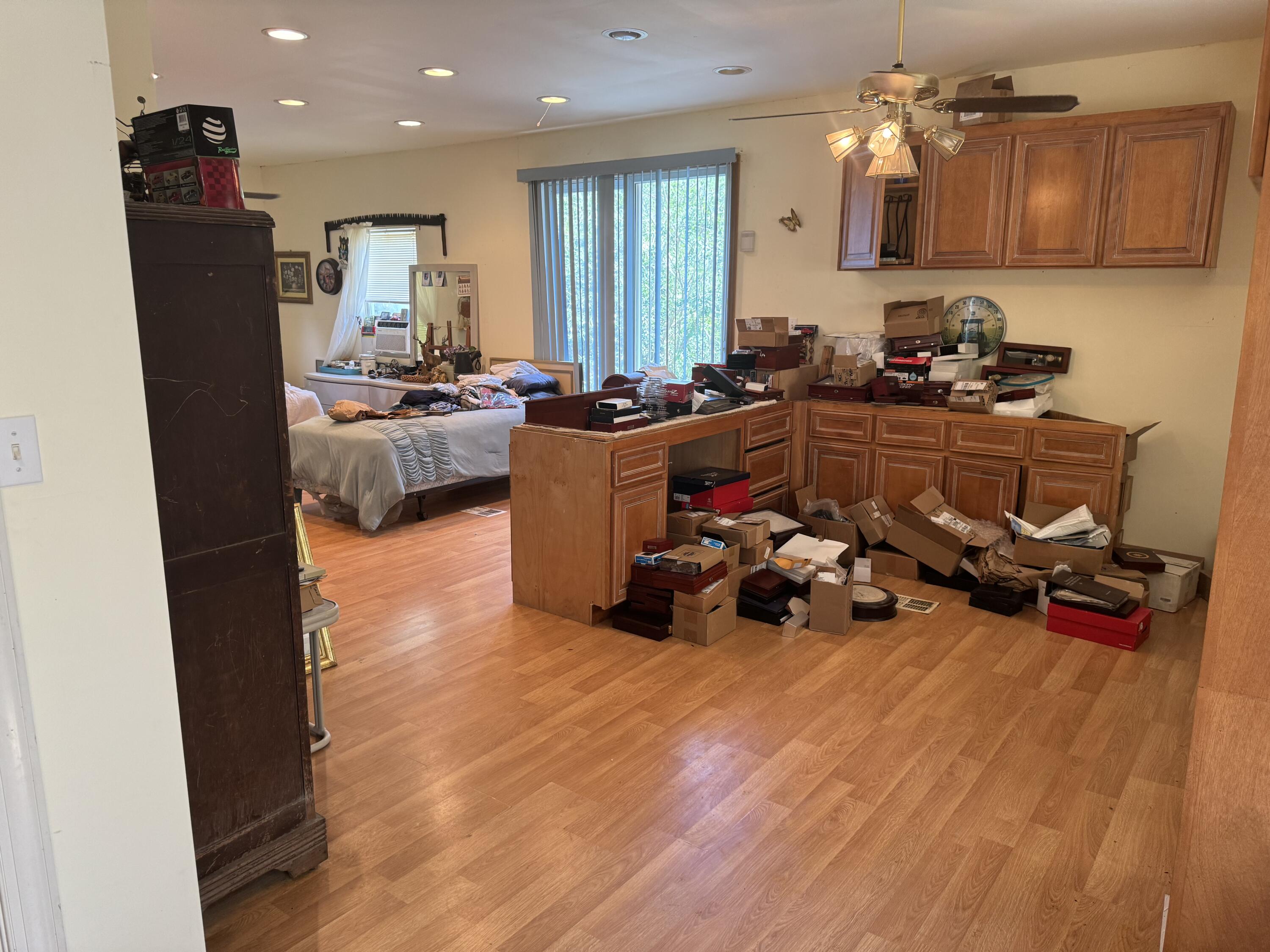 BAY GROVE - Residential