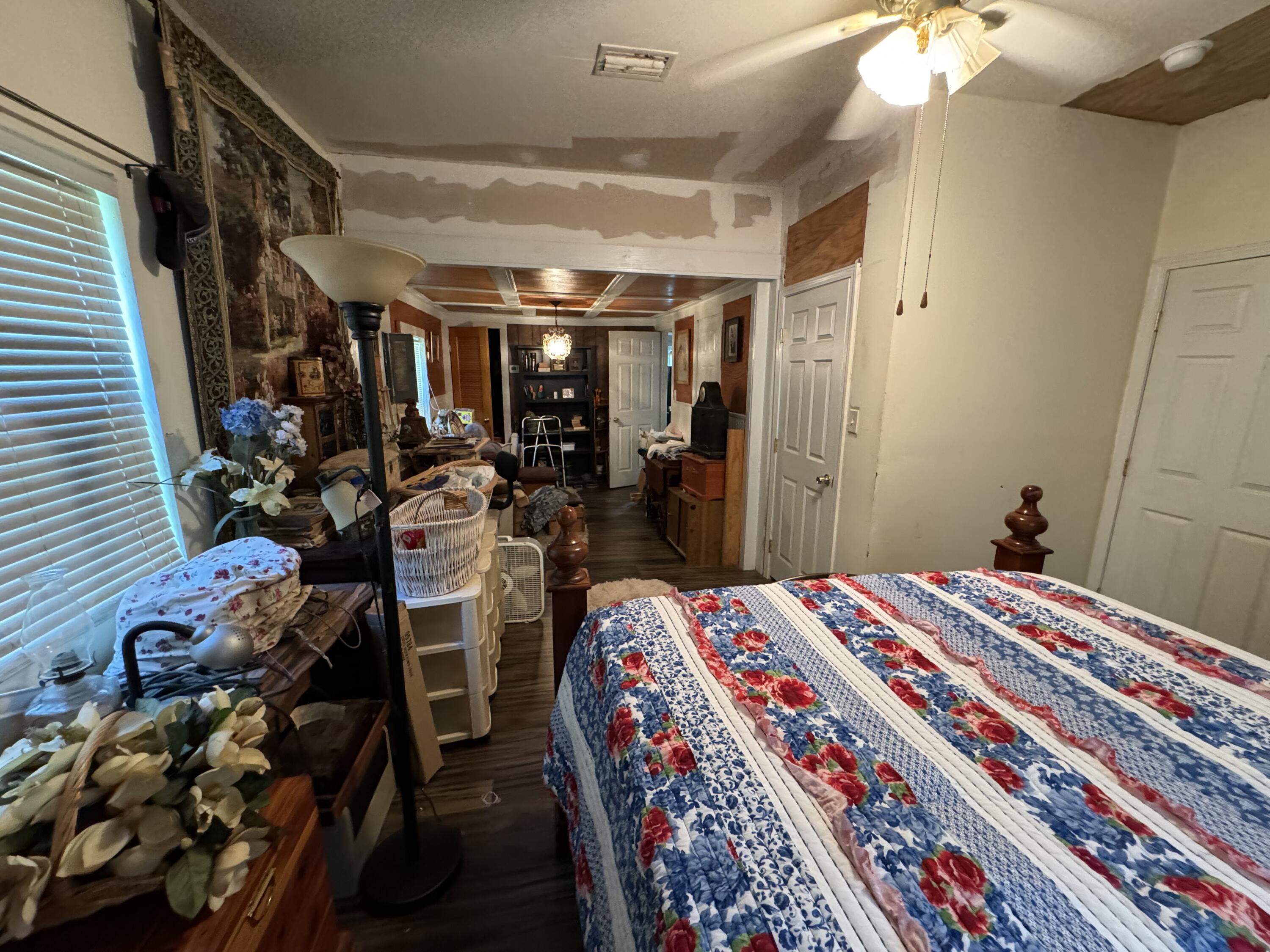 BAY GROVE - Residential