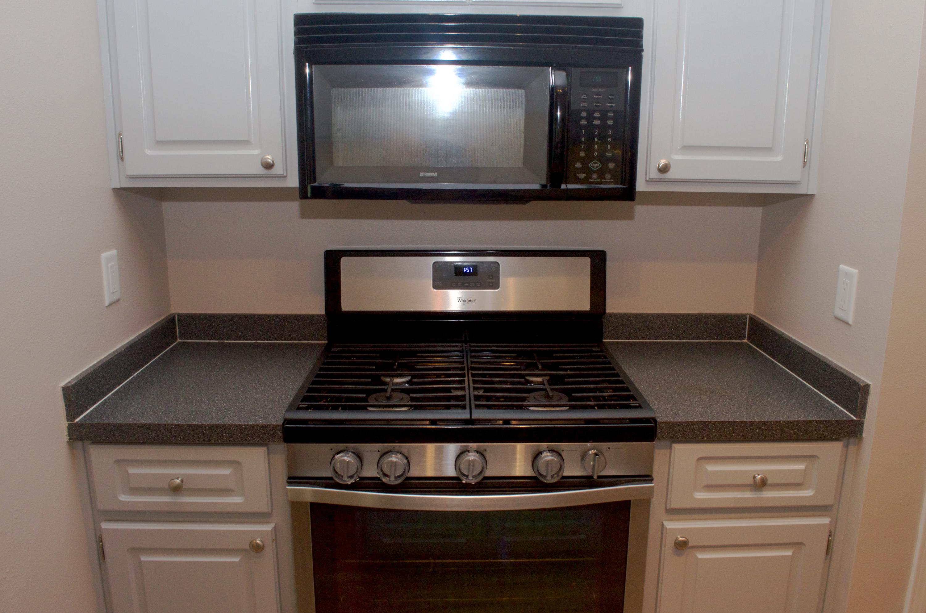 PARKWOOD PLACE AT BLUEWATER BAY - Residential Lease