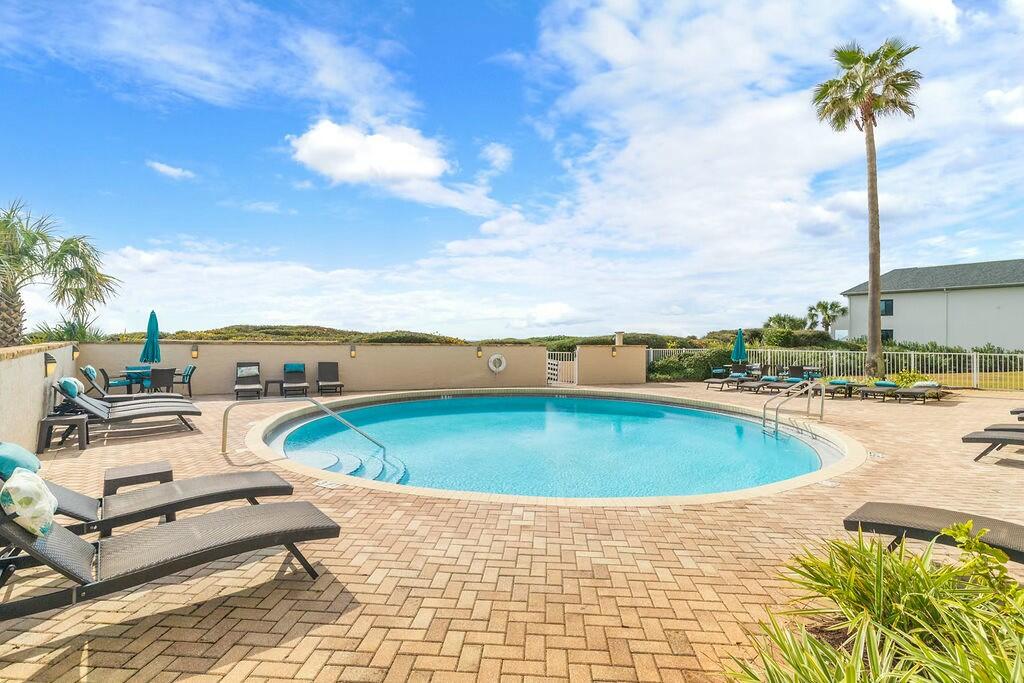 BEACHCREST CONDO - Residential Lease