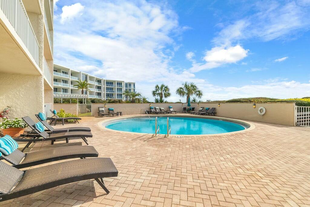 BEACHCREST CONDO - Residential Lease