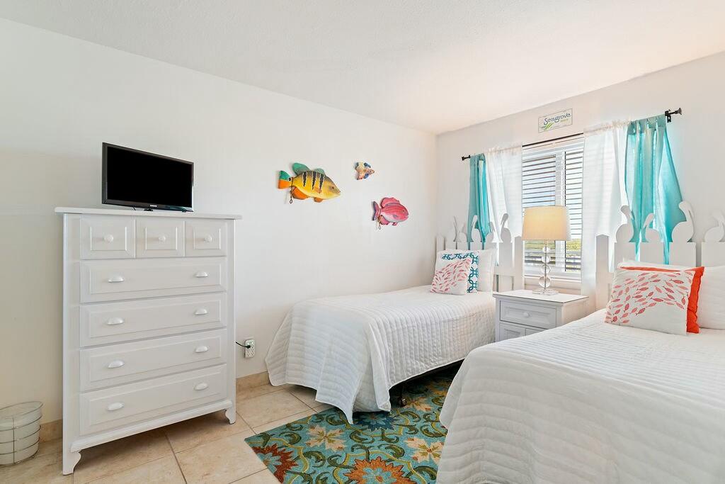 BEACHCREST CONDO - Residential Lease