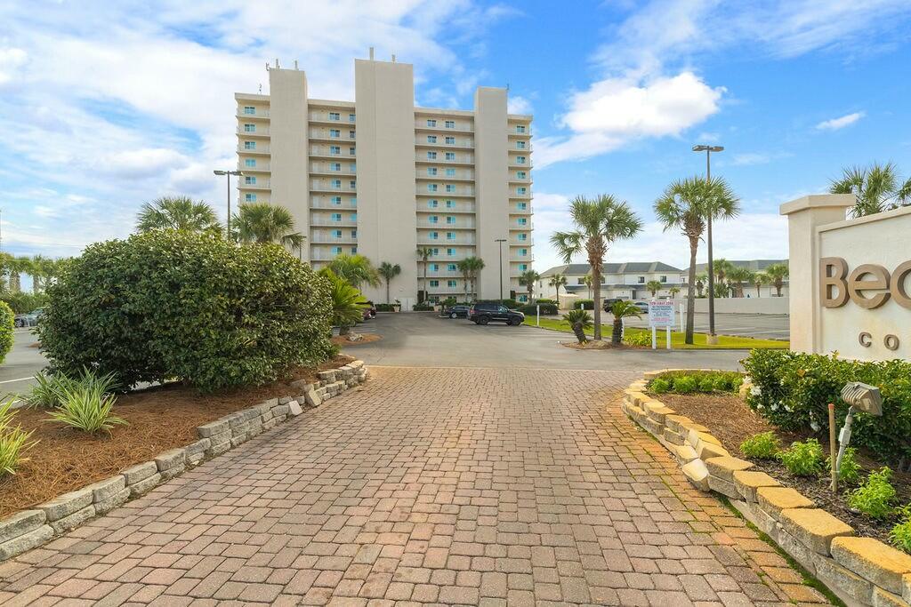 BEACHCREST CONDO - Residential Lease