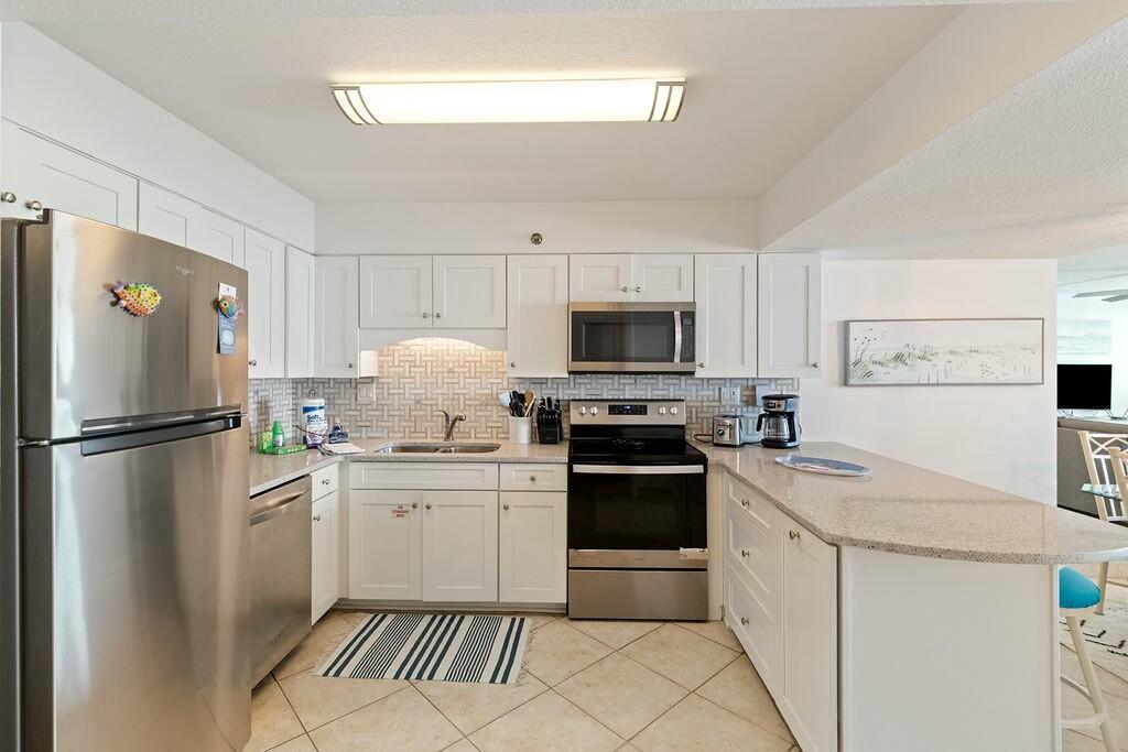 BEACHCREST CONDO - Residential Lease