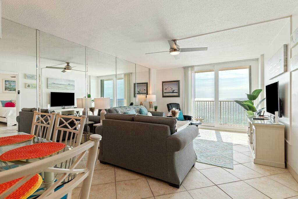 BEACHCREST CONDO - Residential Lease