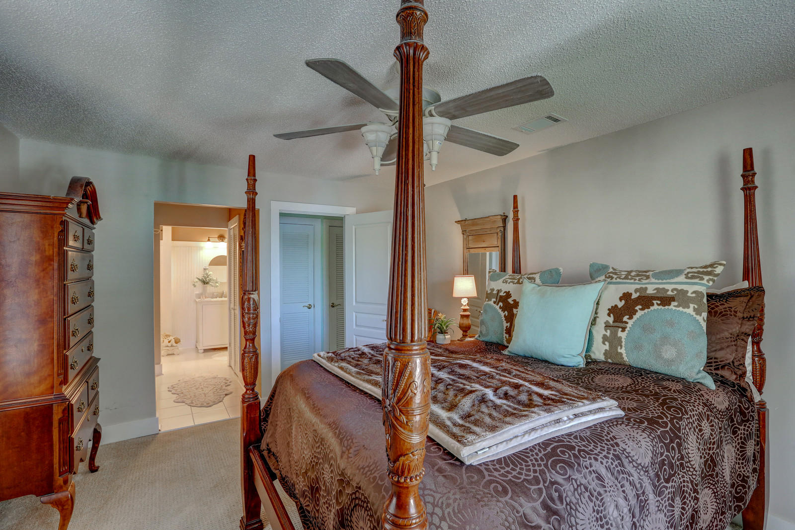 LAKEWOOD OF SEAGROVE BEACH - Residential