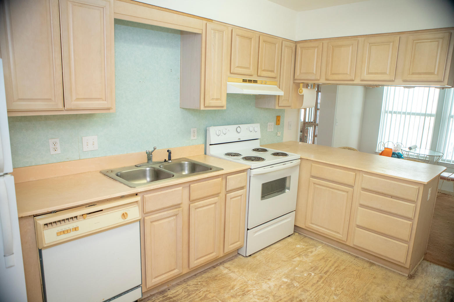 WHITE SANDS - Residential