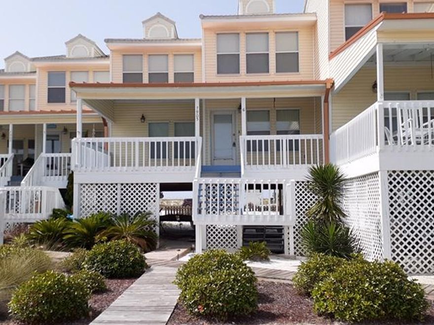 Where Will You Find a Beach Retreat for This Price? A Rare Opportunity to Live On The Island At Gulf Island Townhomes. Only 7 Units in Community! Just a Short Distance to The Beautiful Emerald Green Waters of the Gulf. You will Enjoy Lots of Island Life Passing By as You Enjoy Cool Breezes From Your Large Porch With Views Of The Sound. You Will Not Want To Pass This one Up. Townhome Needs Some TLC. Motivated Seller!