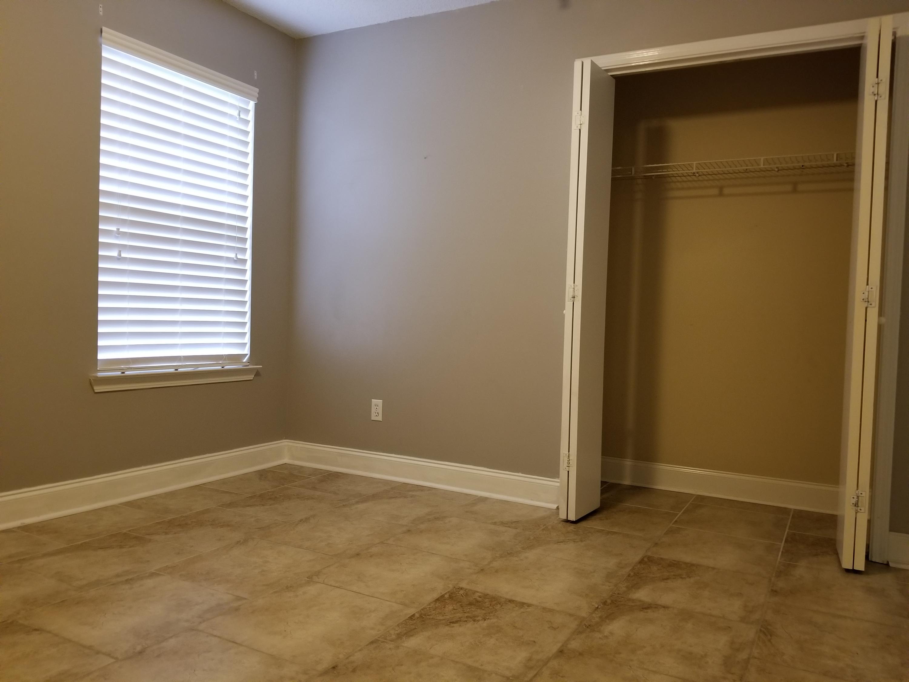 HIDDEN TRAILS PH 2 - Residential