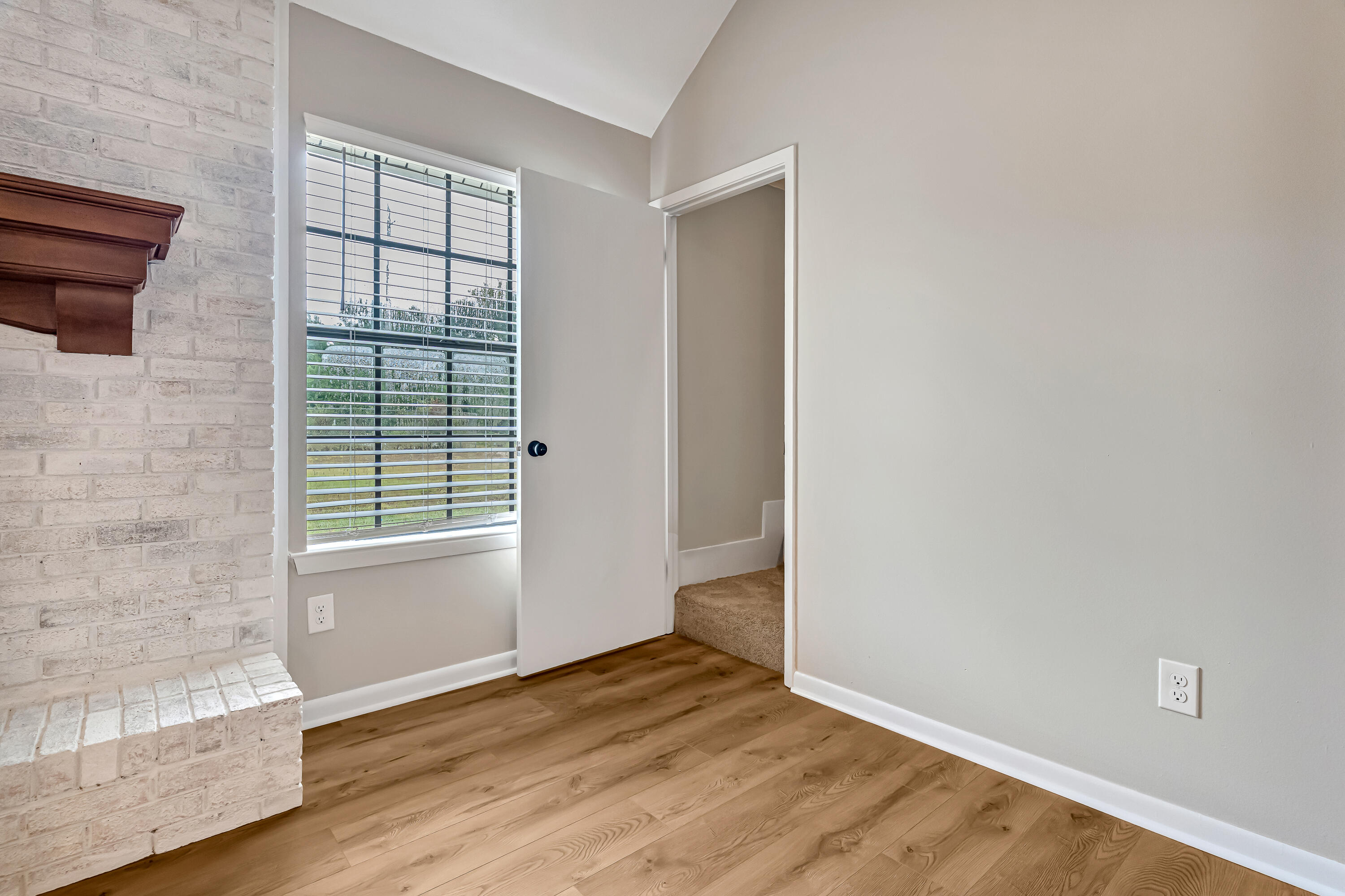 TANGLEWOOD S/D 1ST ADDN - Residential