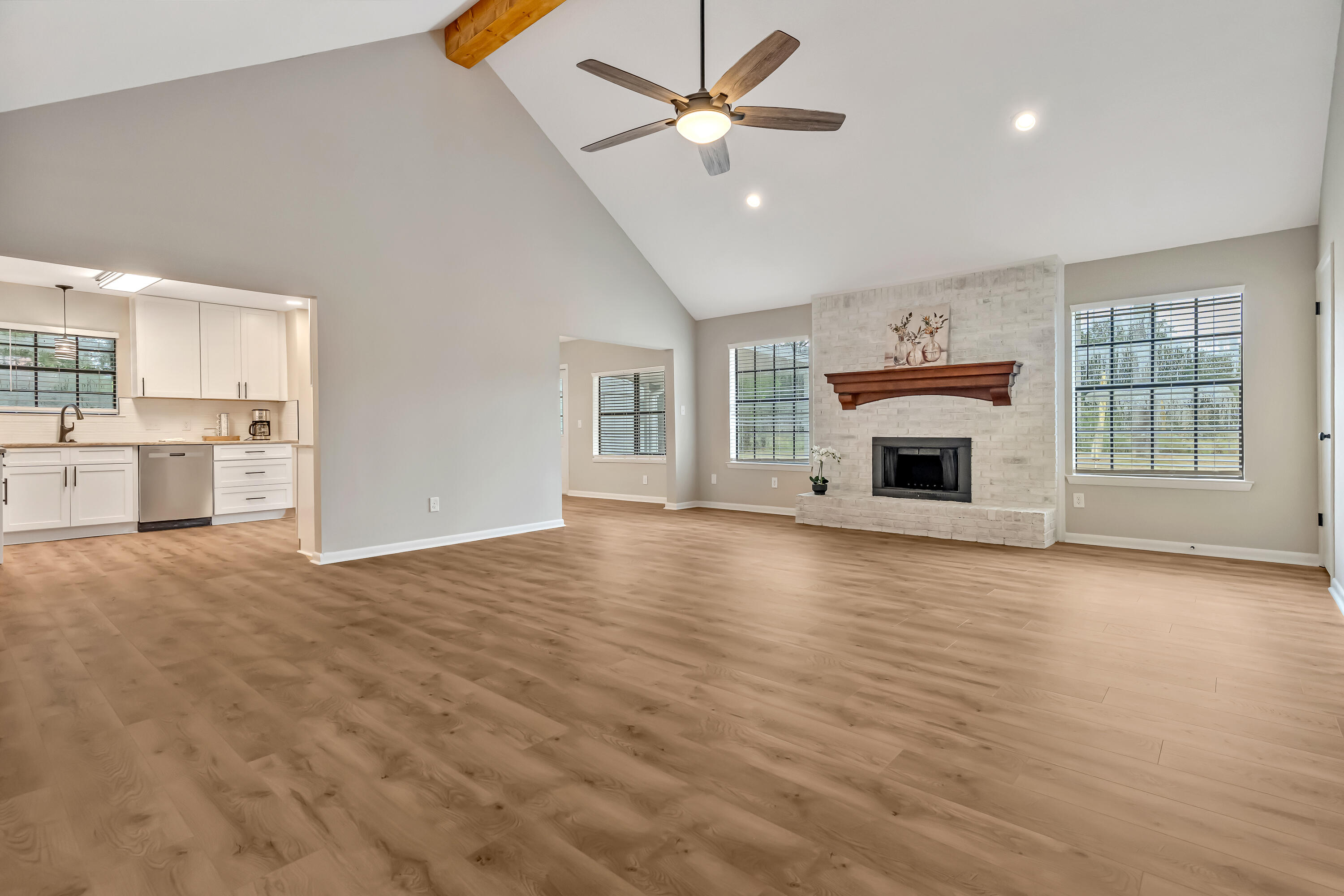 TANGLEWOOD S/D 1ST ADDN - Residential