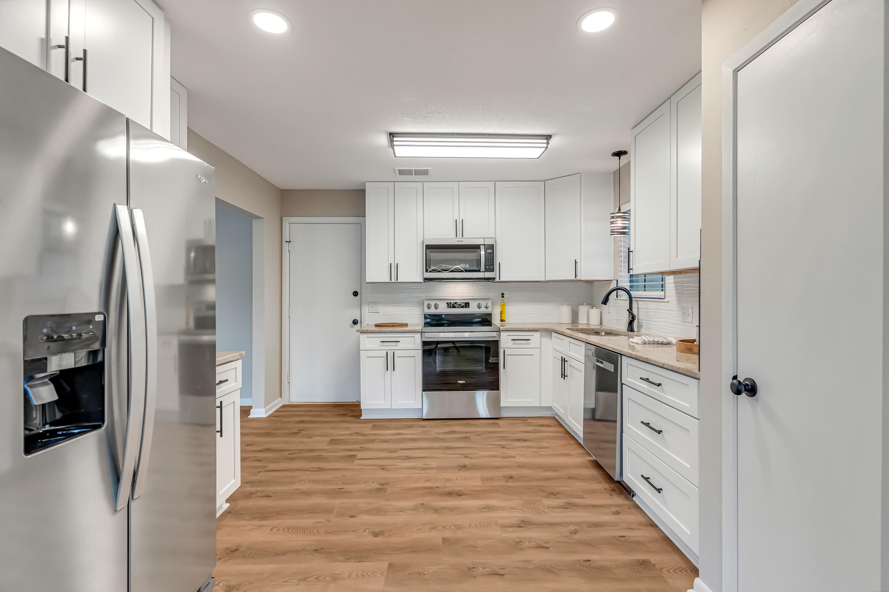 TANGLEWOOD S/D 1ST ADDN - Residential