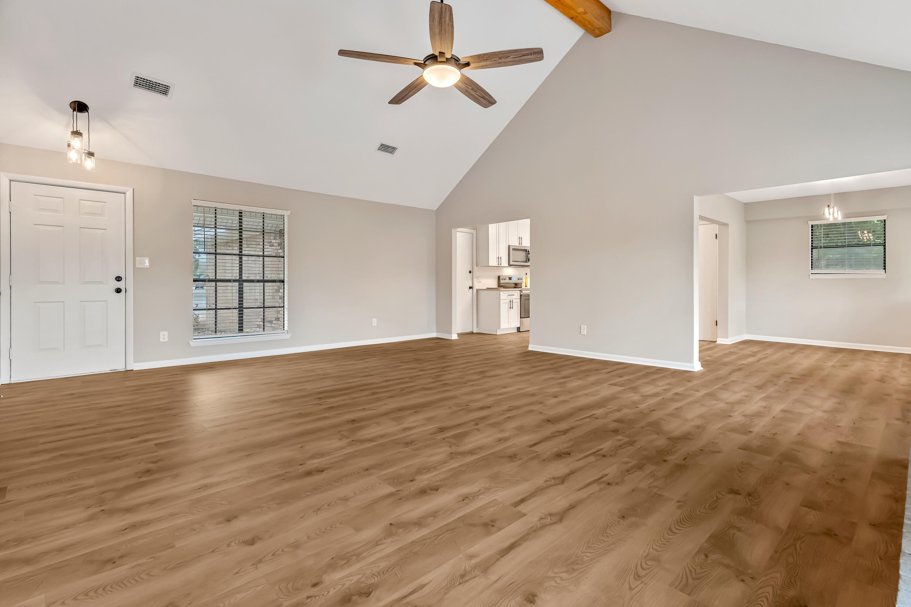 TANGLEWOOD S/D 1ST ADDN - Residential