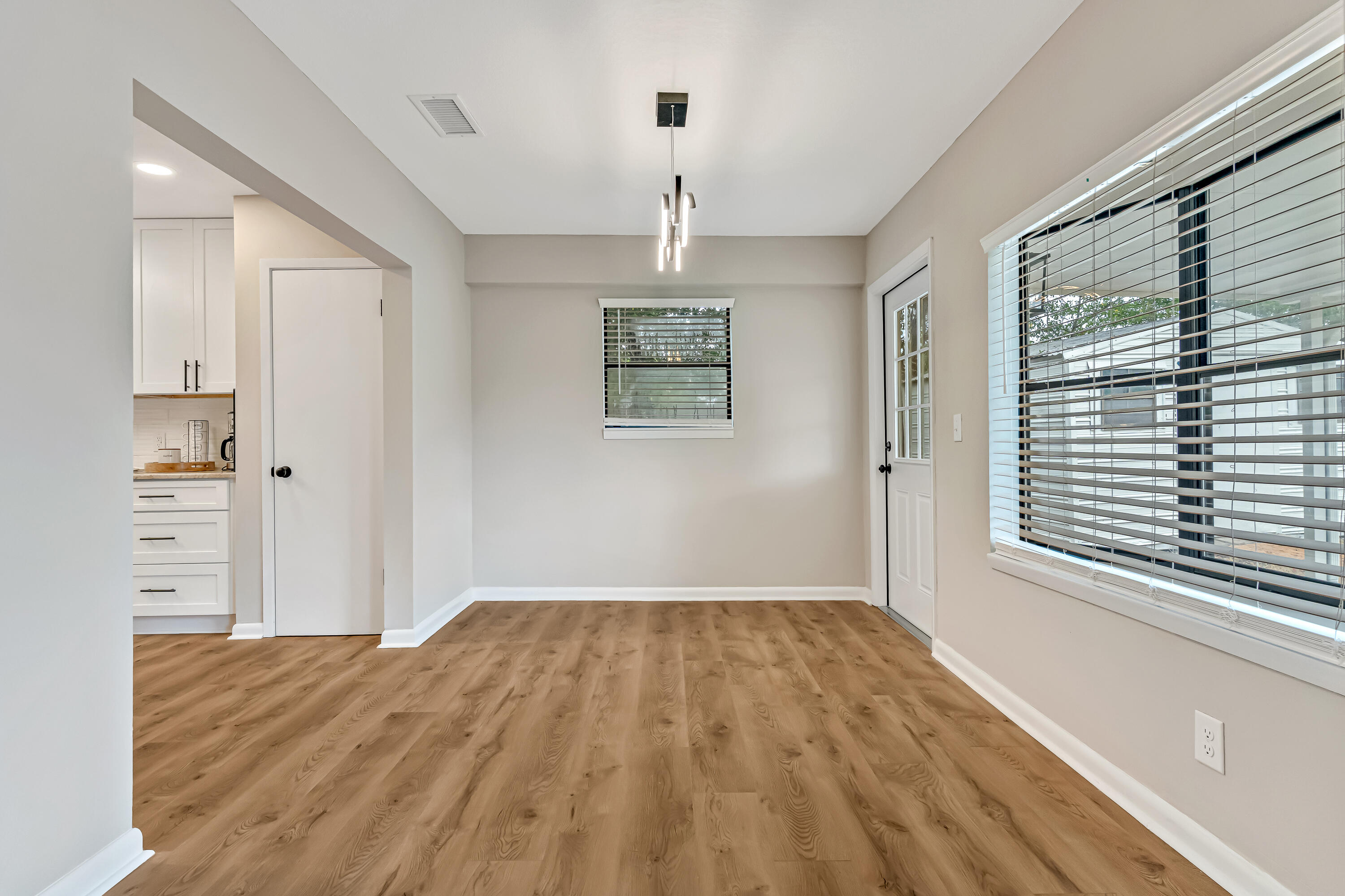 TANGLEWOOD S/D 1ST ADDN - Residential
