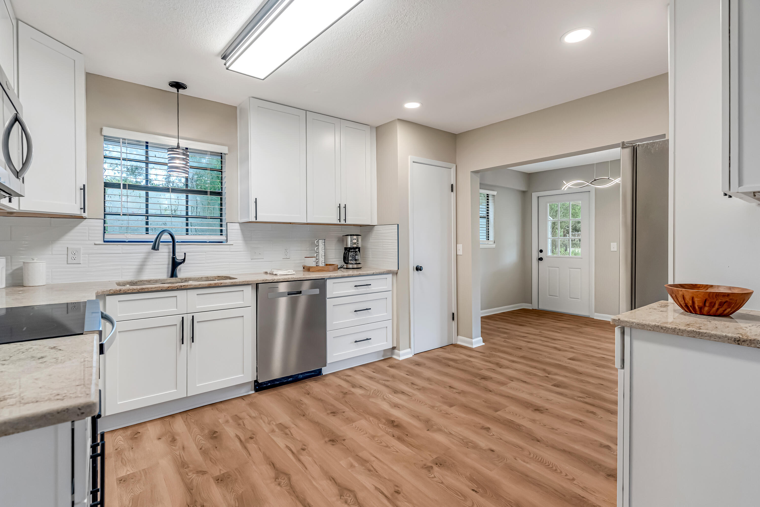 TANGLEWOOD S/D 1ST ADDN - Residential