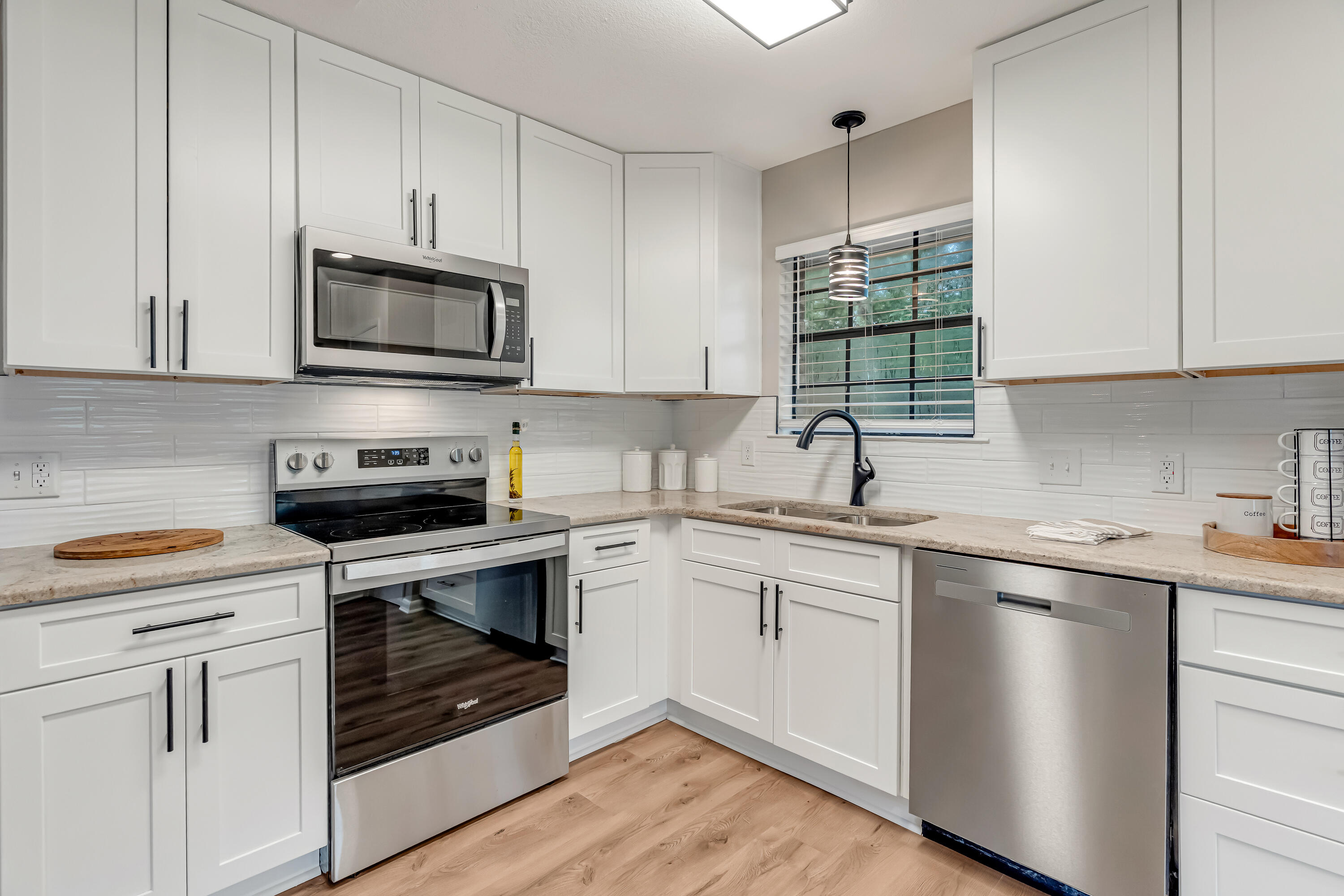 TANGLEWOOD S/D 1ST ADDN - Residential