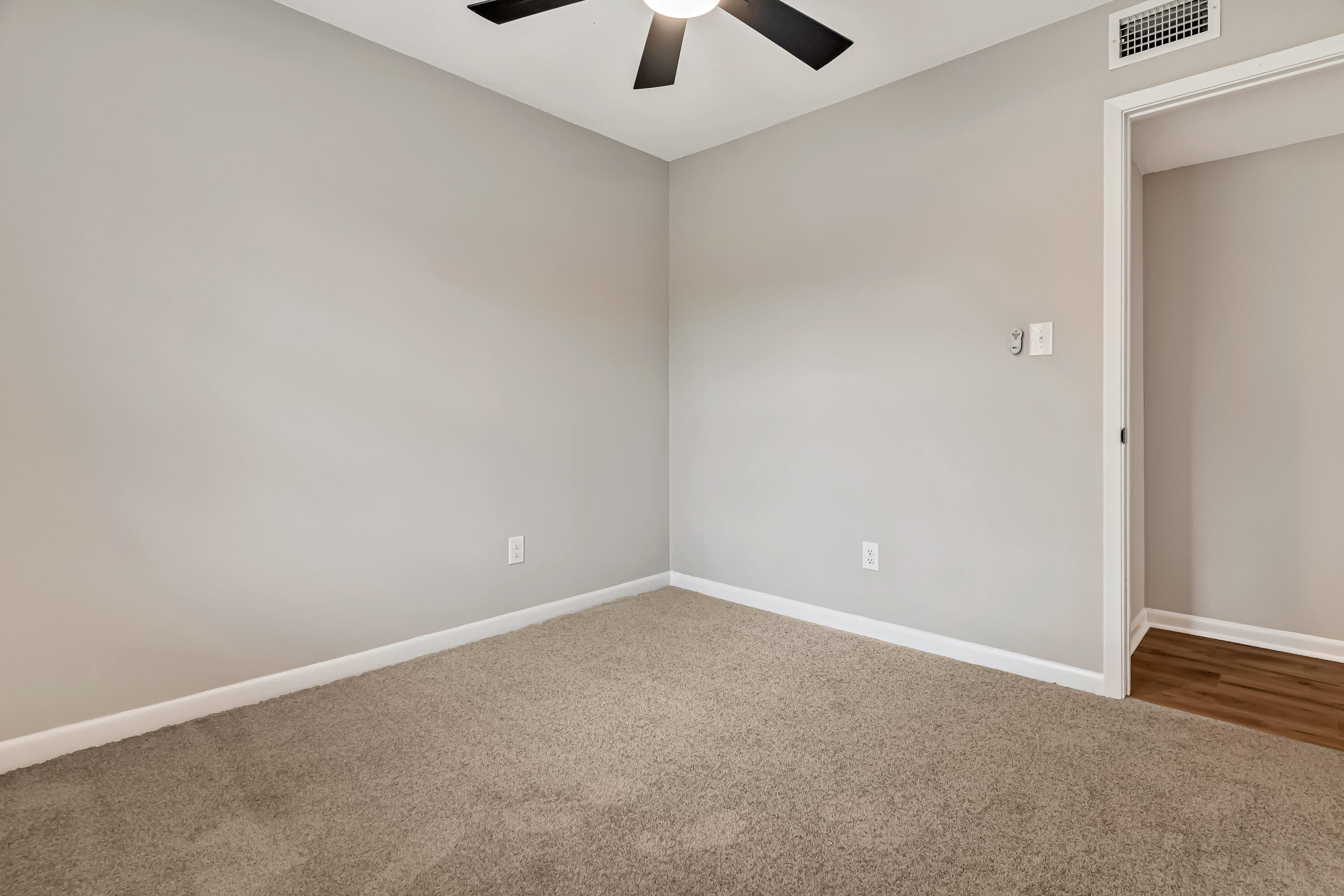 TANGLEWOOD S/D 1ST ADDN - Residential
