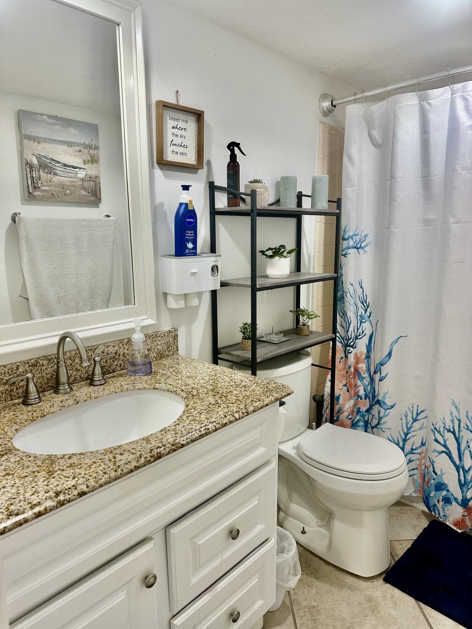 BREAKERS WEST - Residential