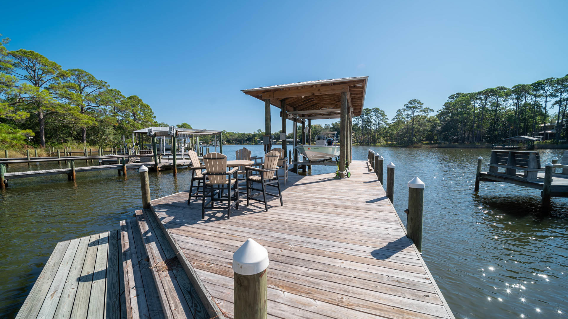 BOTANY BAYOU - Residential