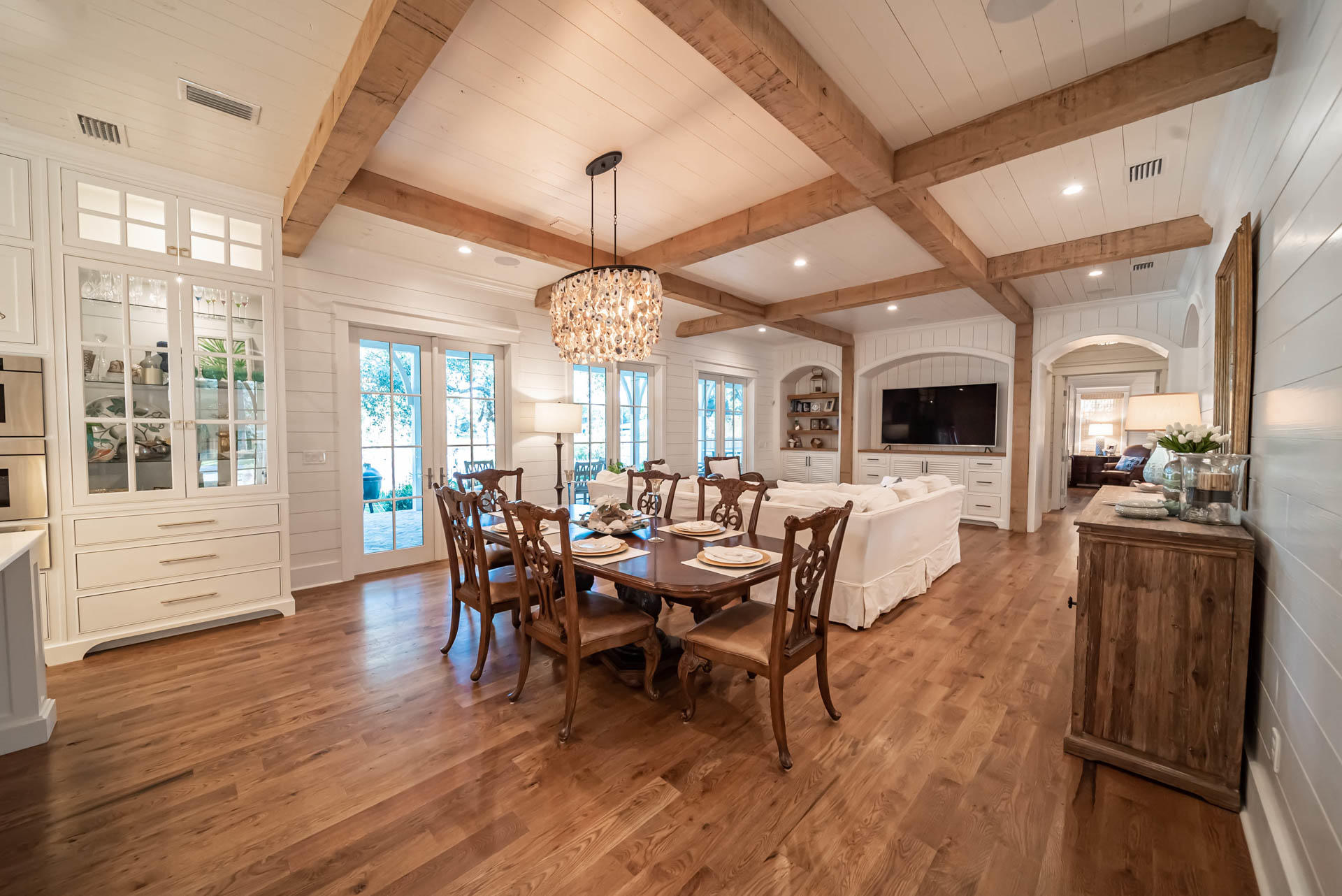 BOTANY BAYOU - Residential