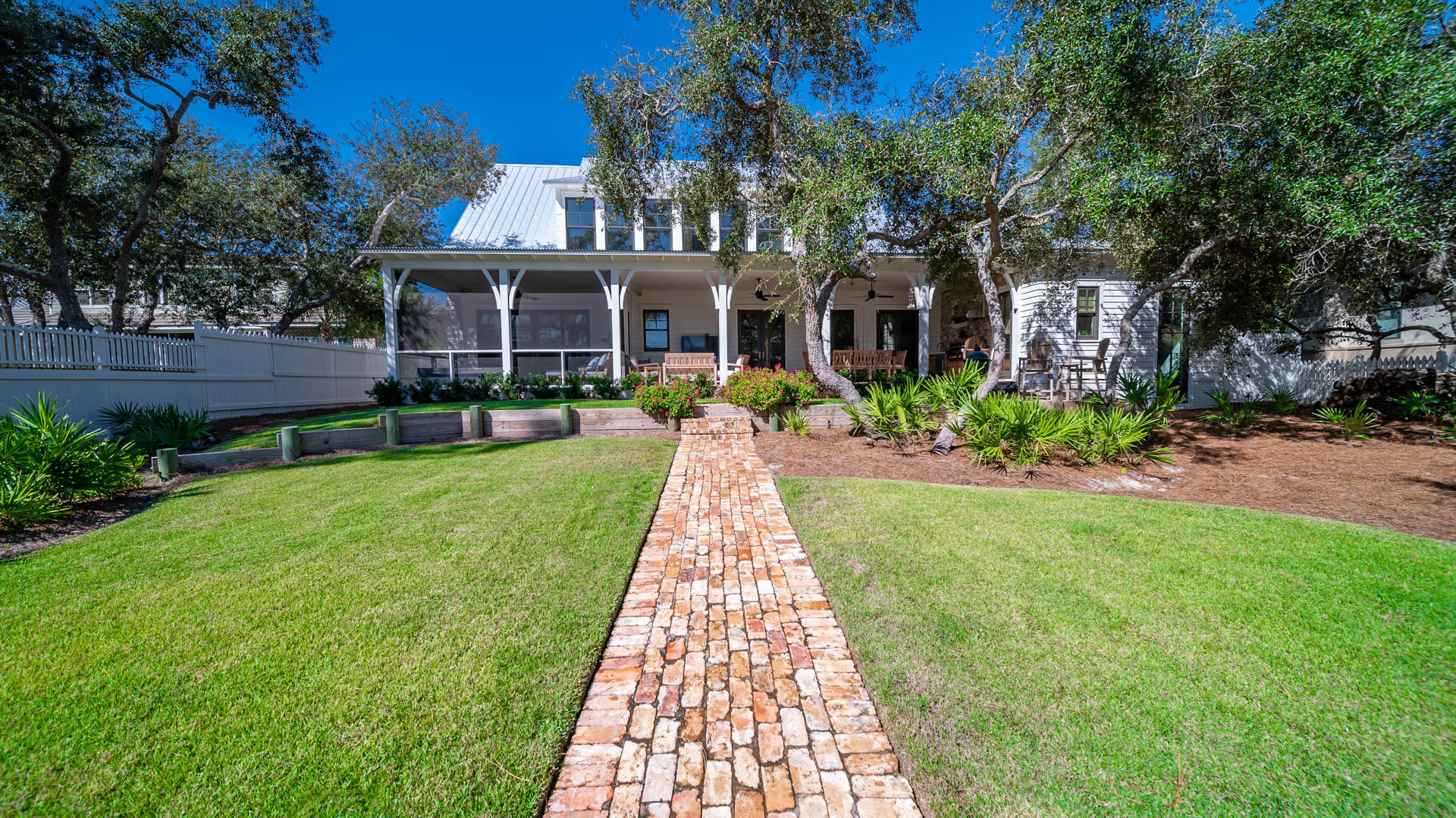 BOTANY BAYOU - Residential