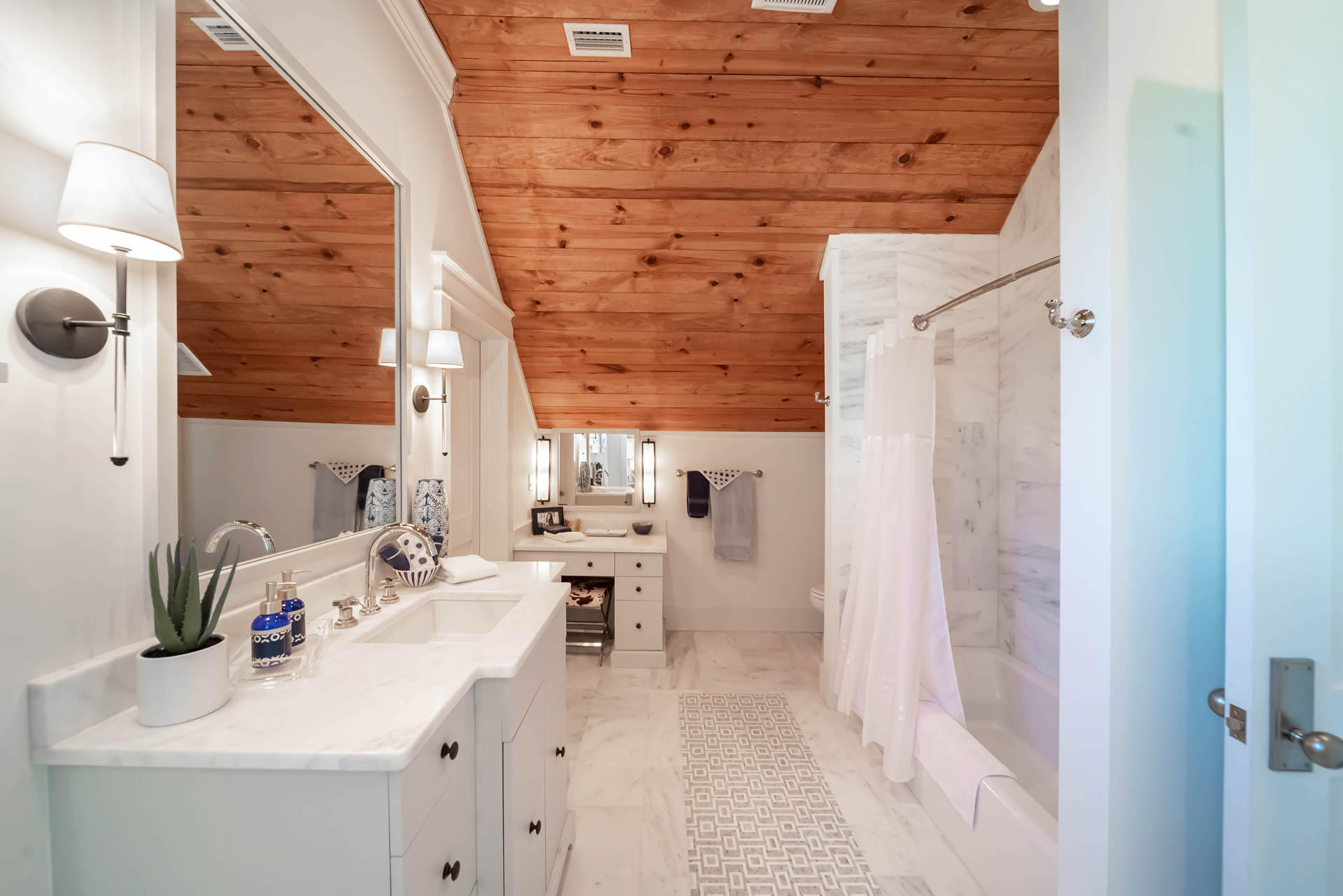 BOTANY BAYOU - Residential